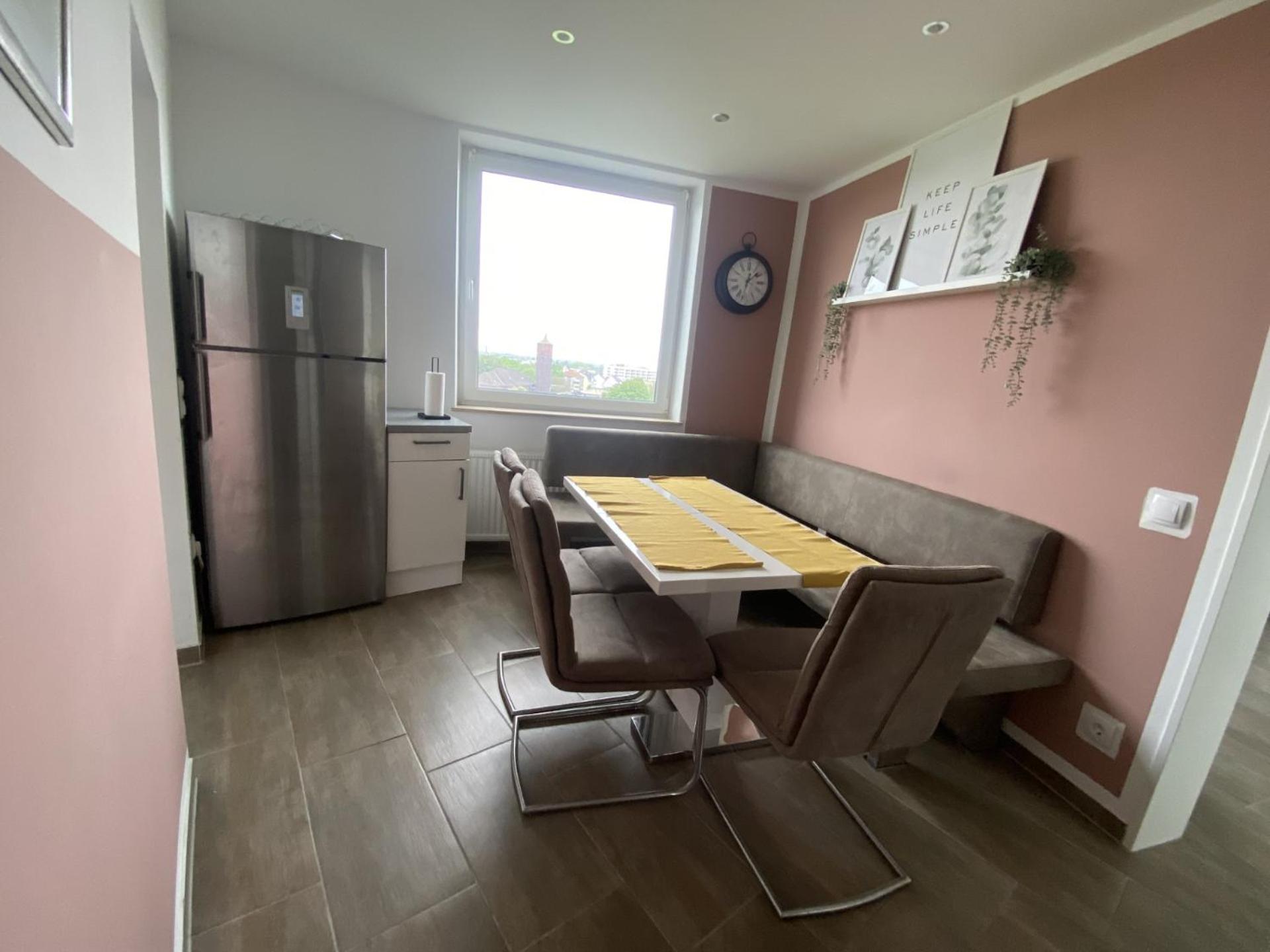 Duisburg von oben 3,5 Zimmer 8.OG frisch saniert