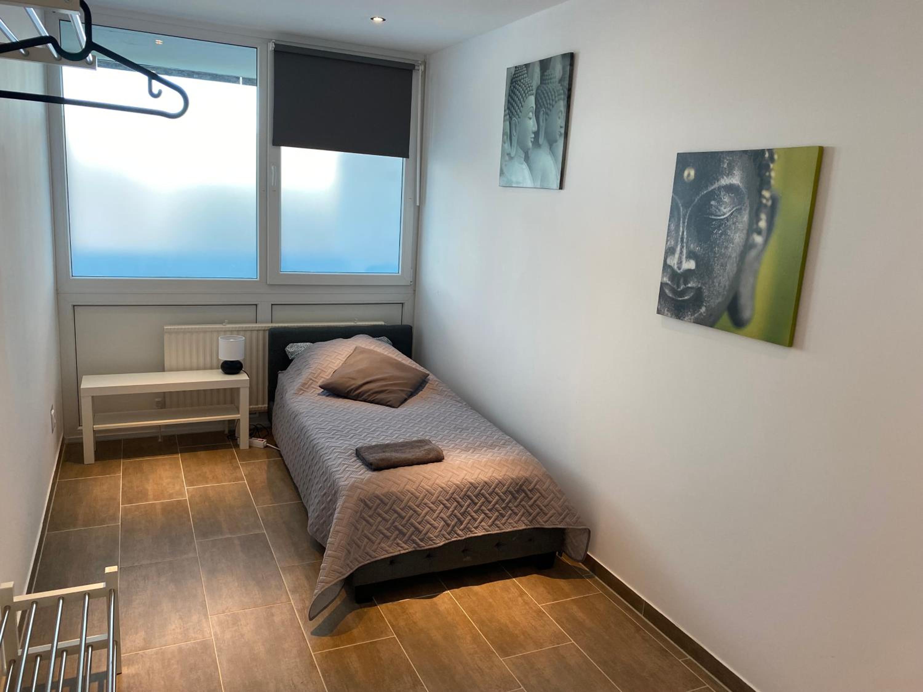 Duisburg von oben 3,5 Zimmer 8.OG frisch saniert