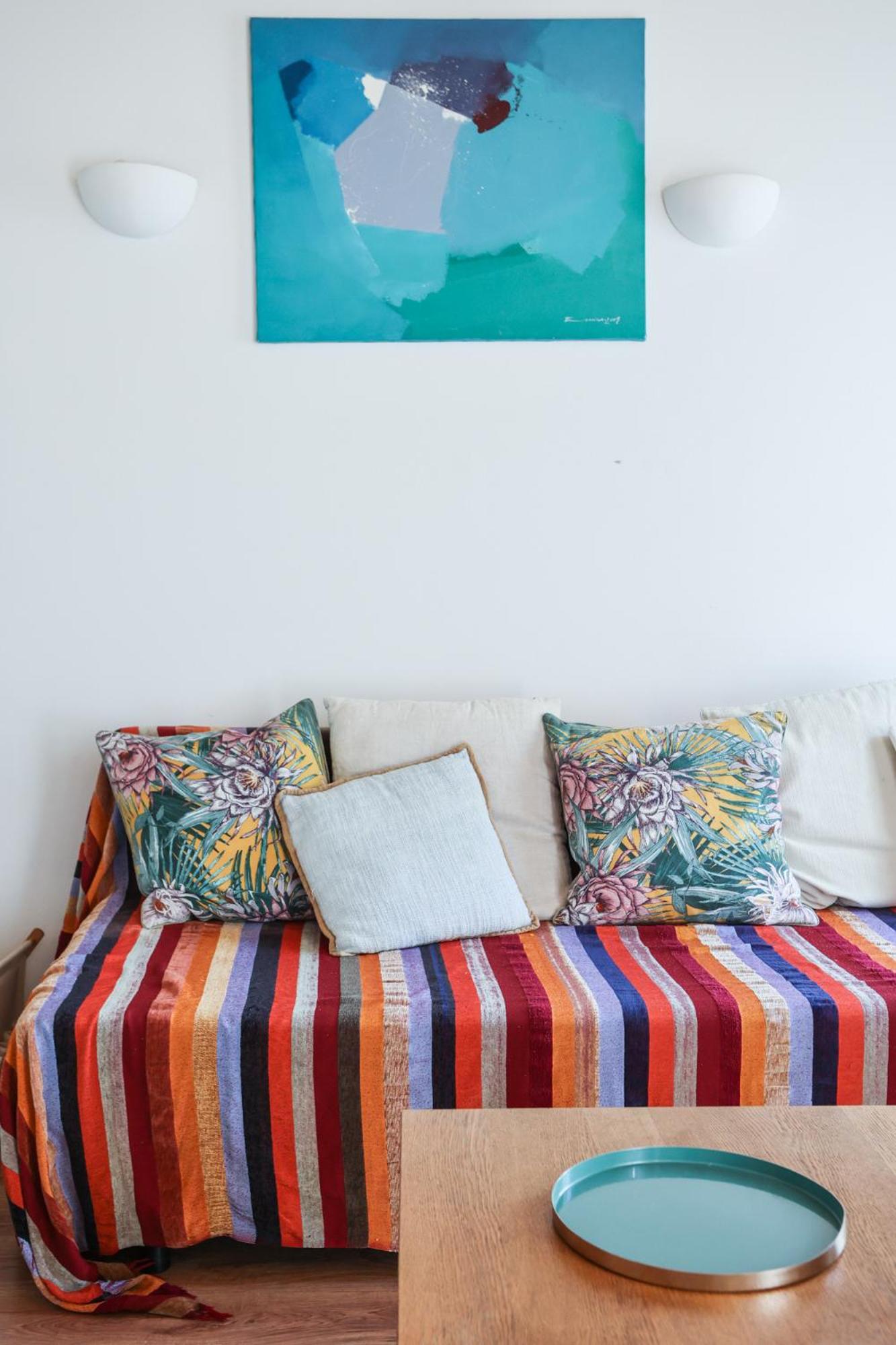 City Center Apt in Lively Bairro Alto! view 3