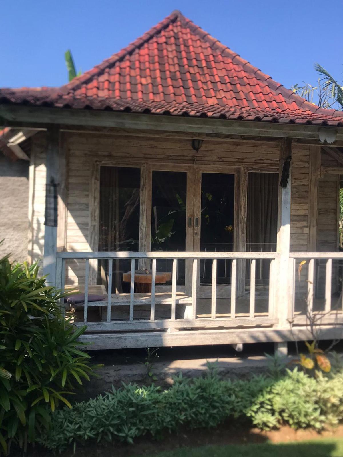 Harta Lembongan Villas