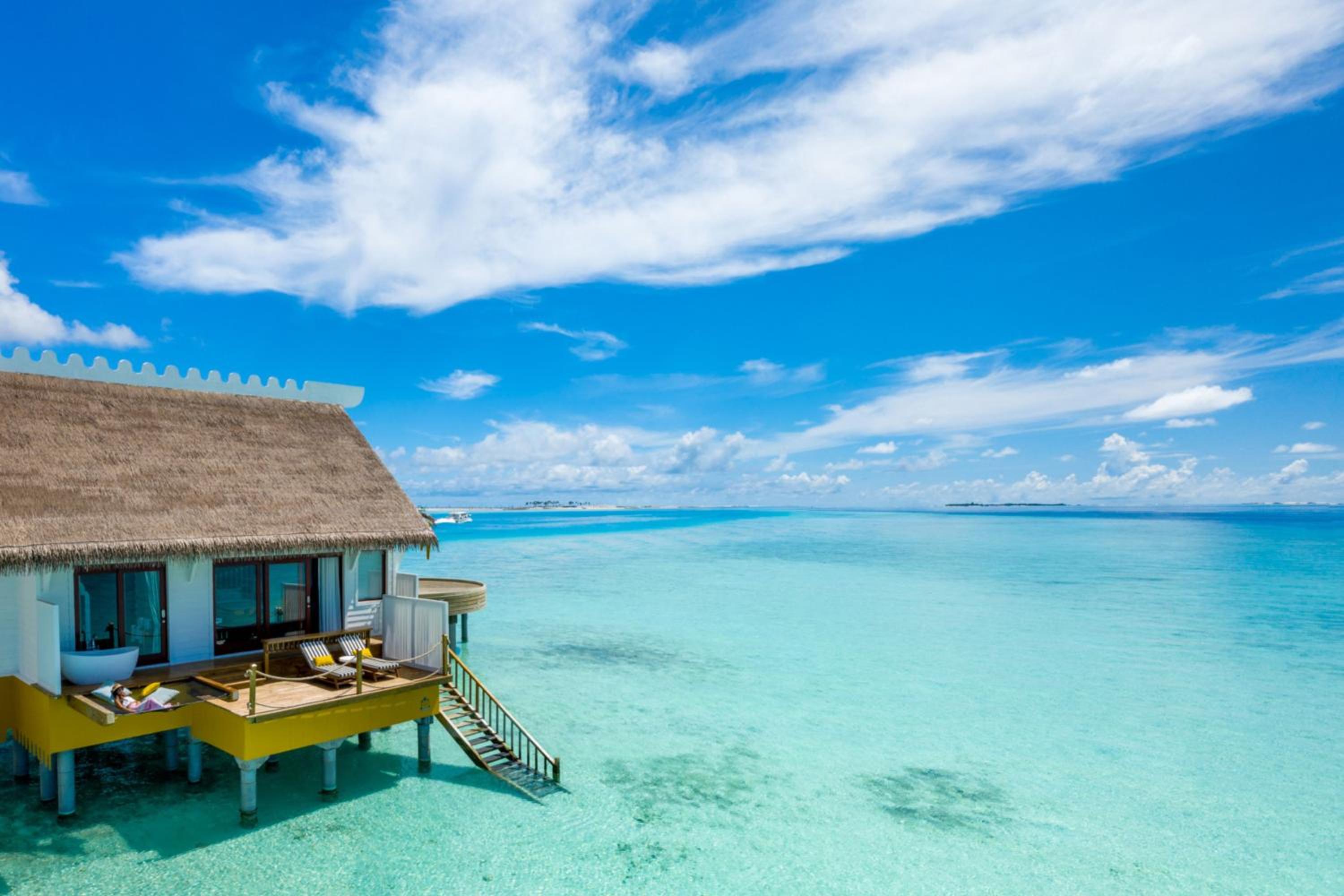 SAii Lagoon Maldives, Curio Collection By Hilton — 10