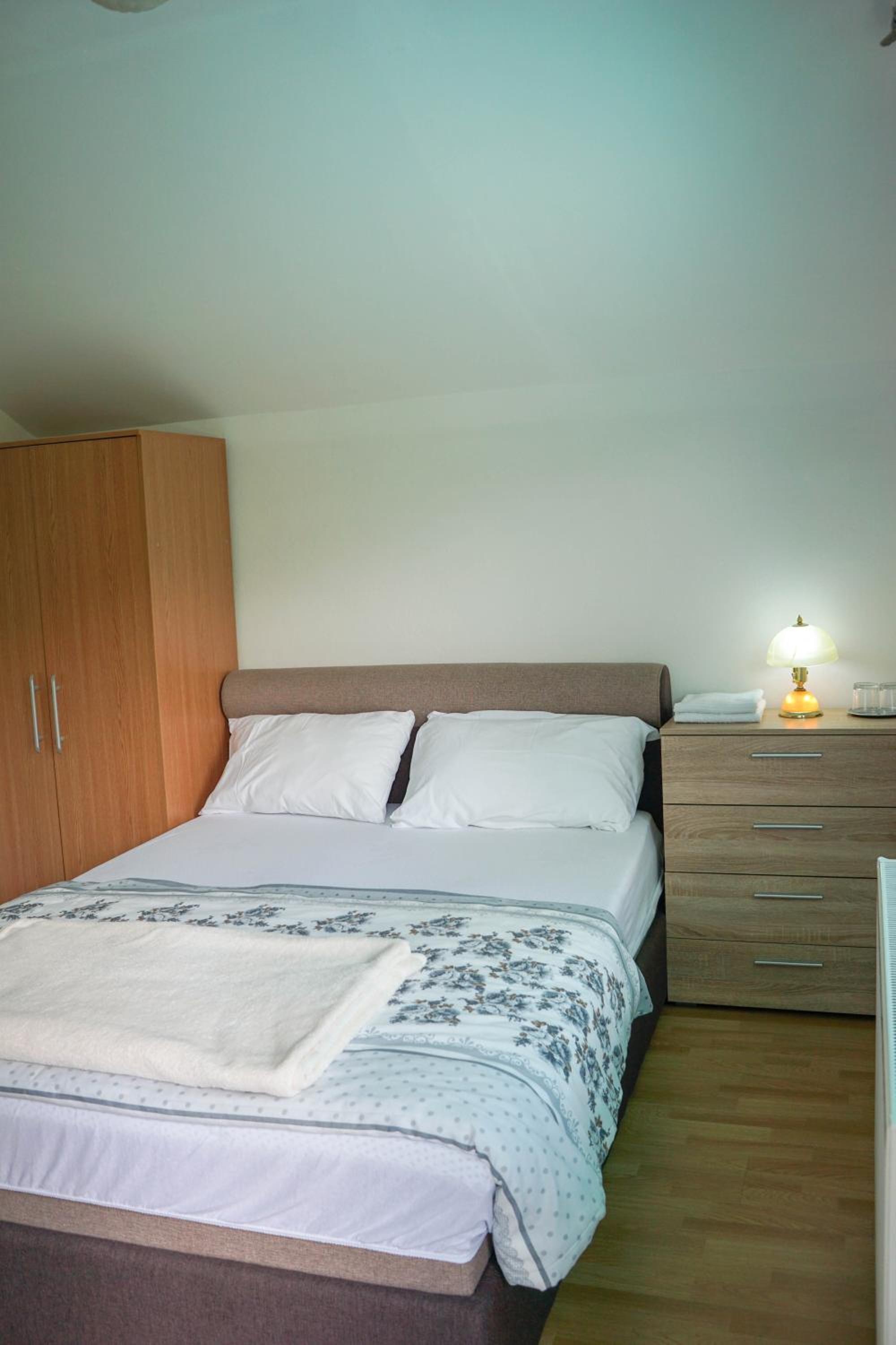 VIP Rooms Foča, Accommodation Foca, Foca Rooms