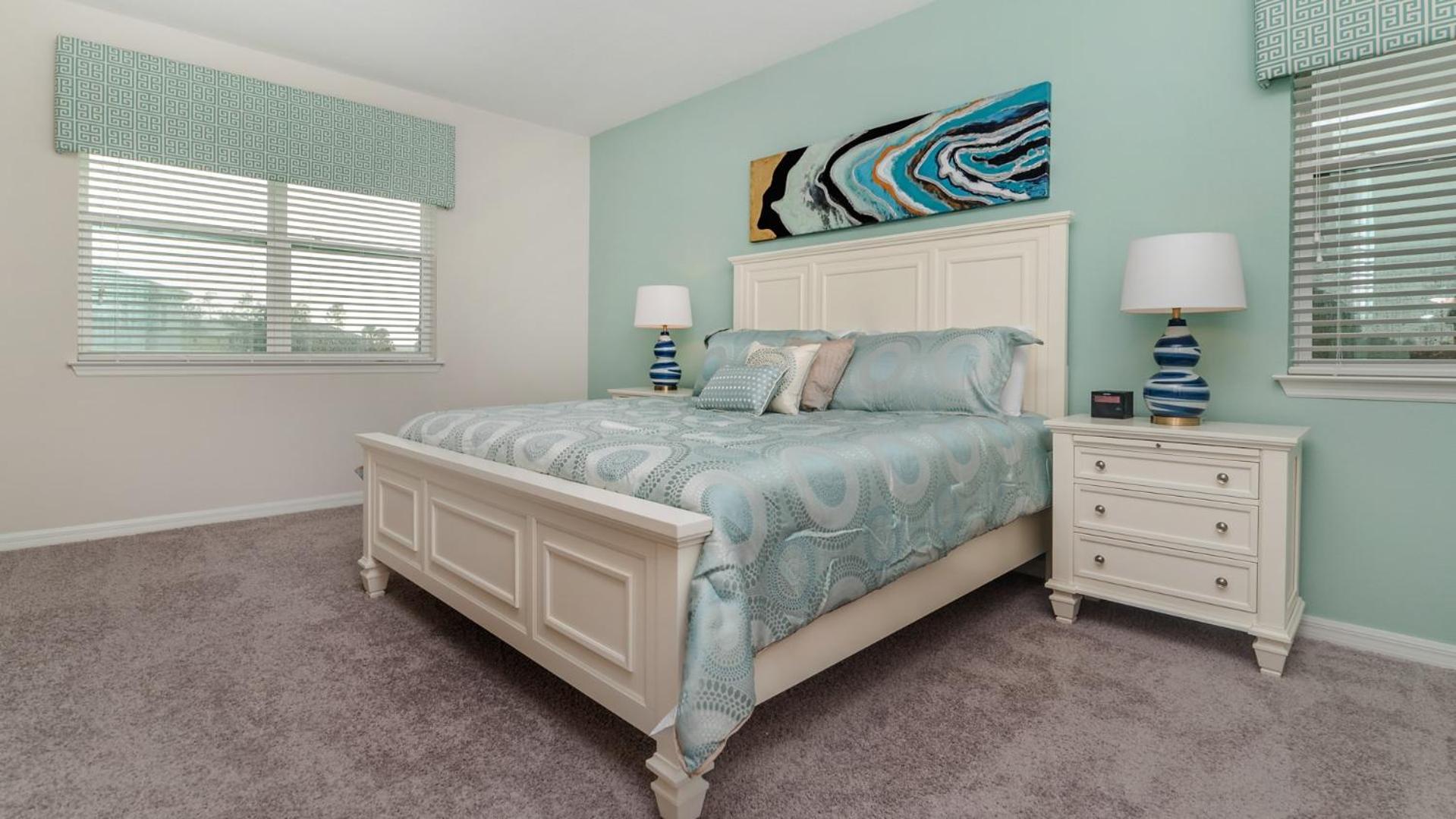 9038 Pelican Cove