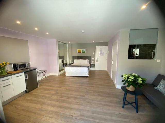H Boutique la Caleta bay