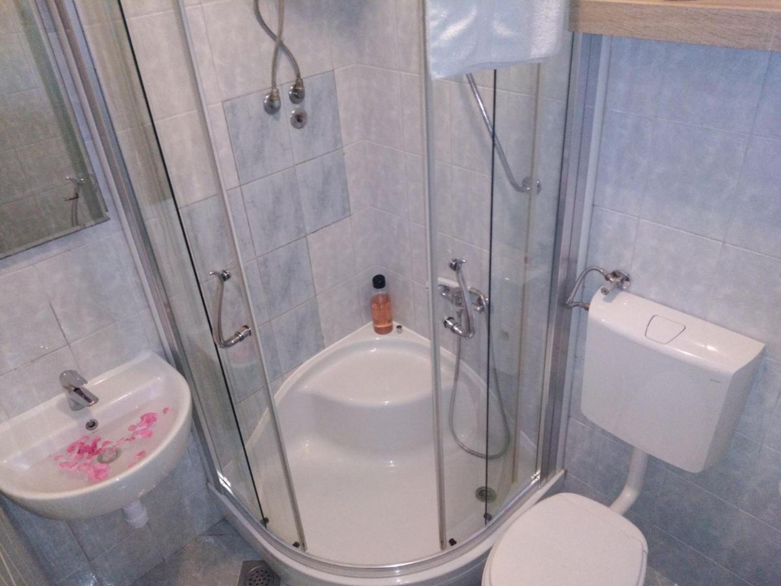 Apartmani Kasteljan 7, Stara novalja