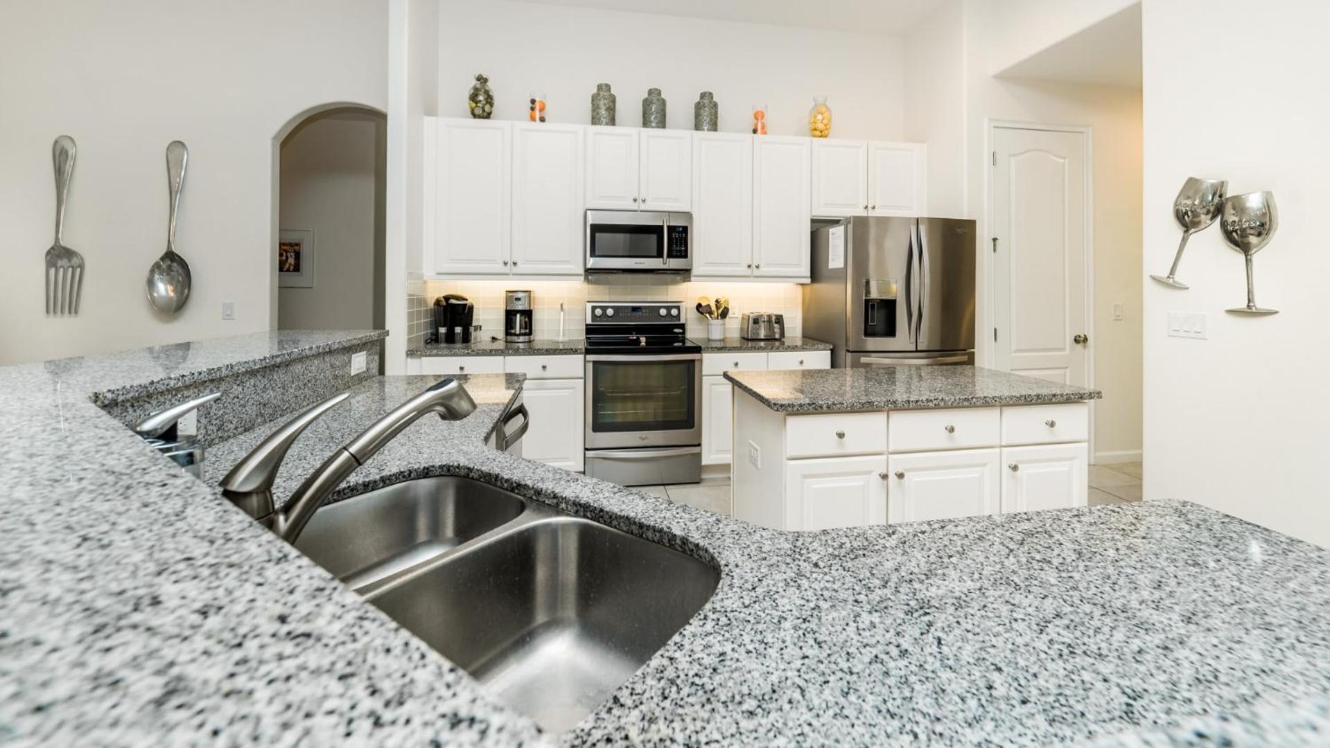 4079 Oak Tree view 4