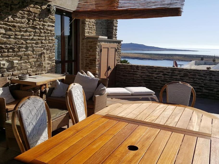 Panoramic villa on top of Capo Falcone