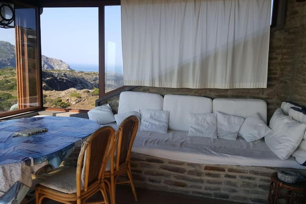 Panoramic villa on top of Capo Falcone
