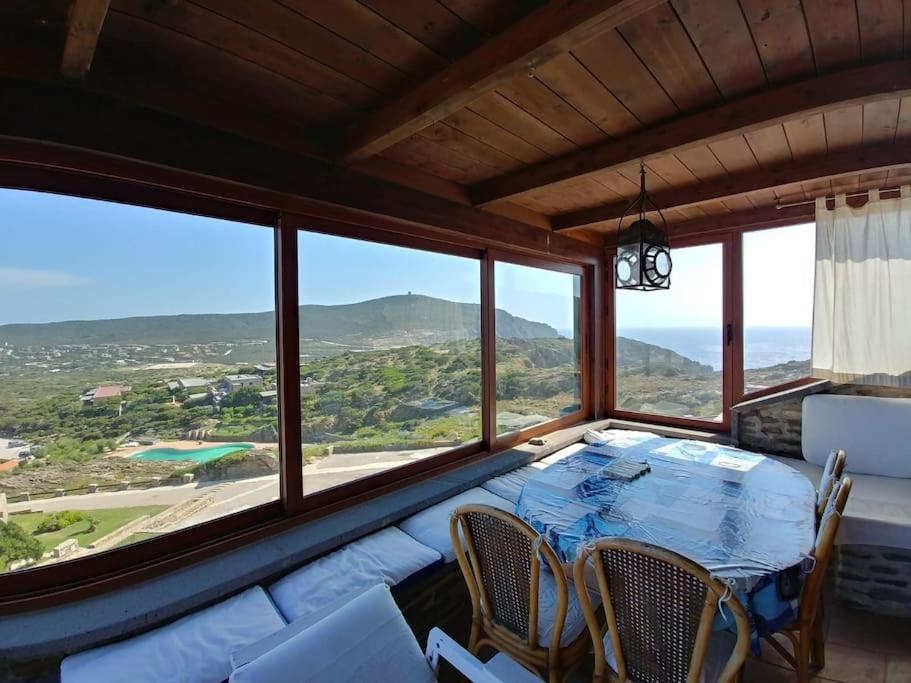 Panoramic villa on top of Capo Falcone