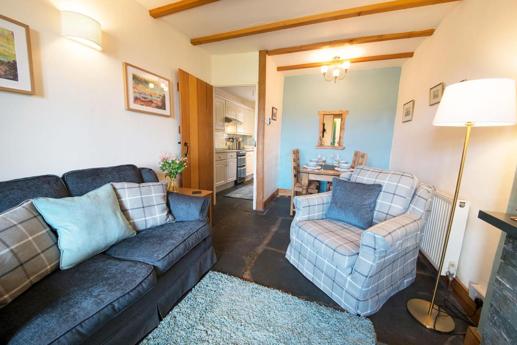 Bramble Cottage with lake views, Coniston view 4