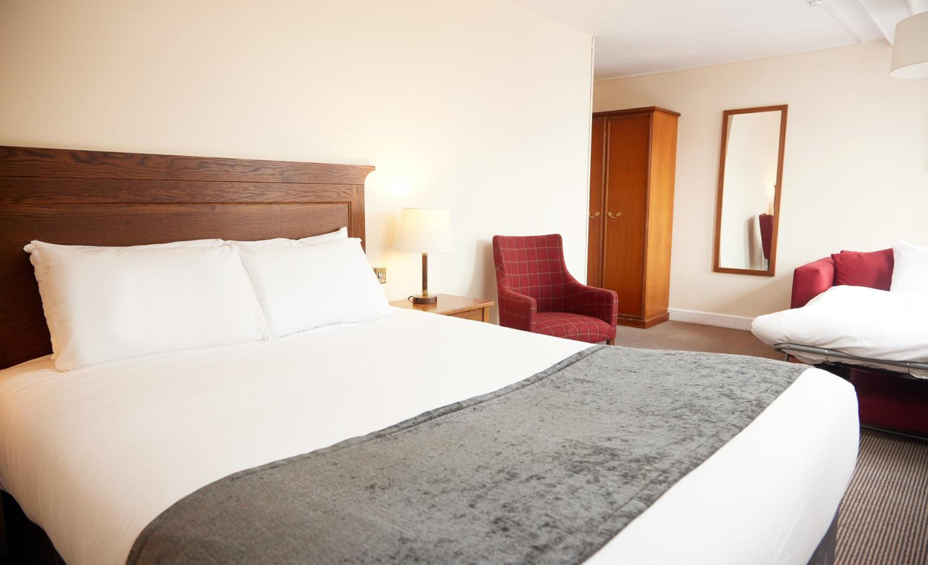 White Hart Hotel by Greene King Inns