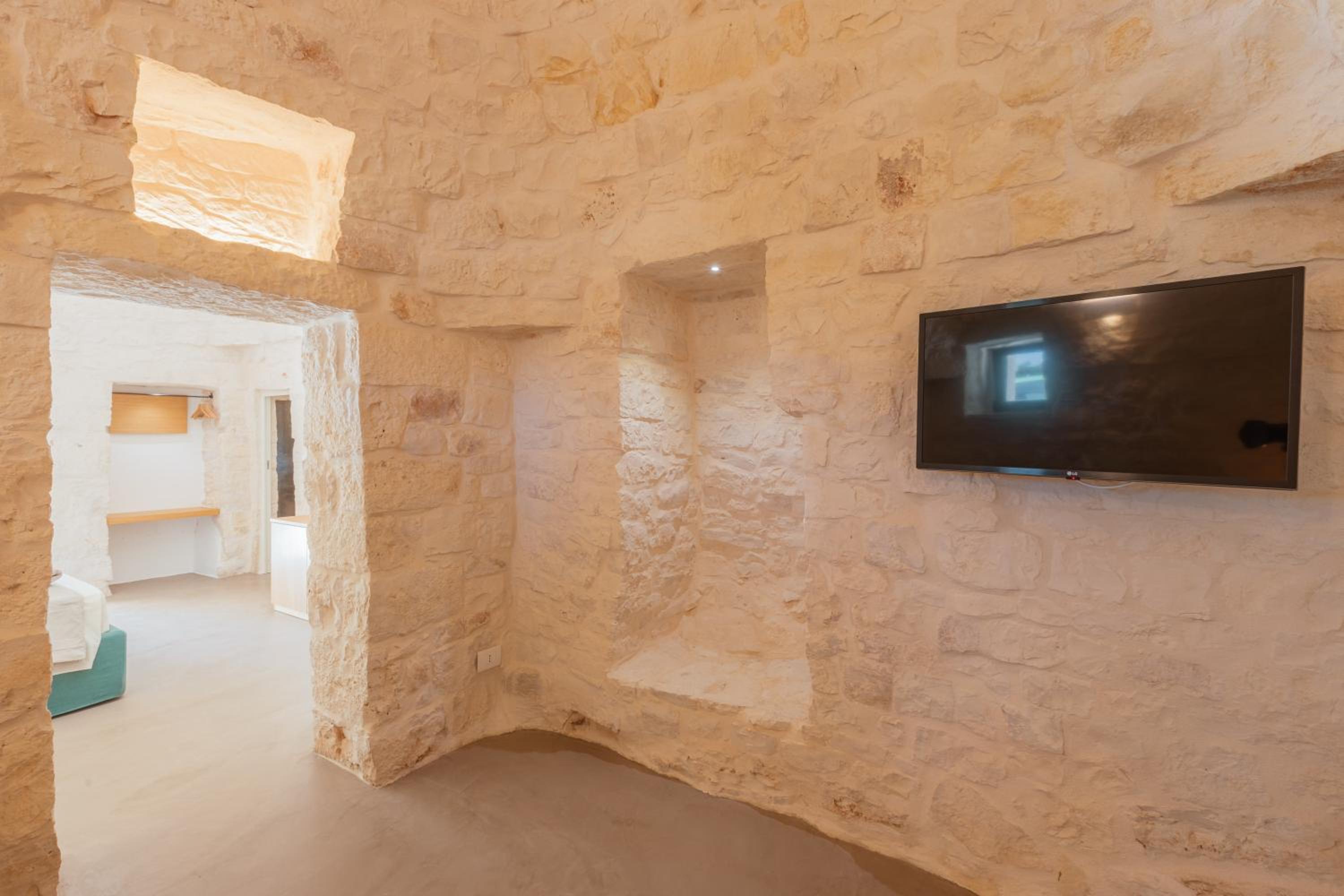 Trulli Zaccano con Piscina Privata view 4