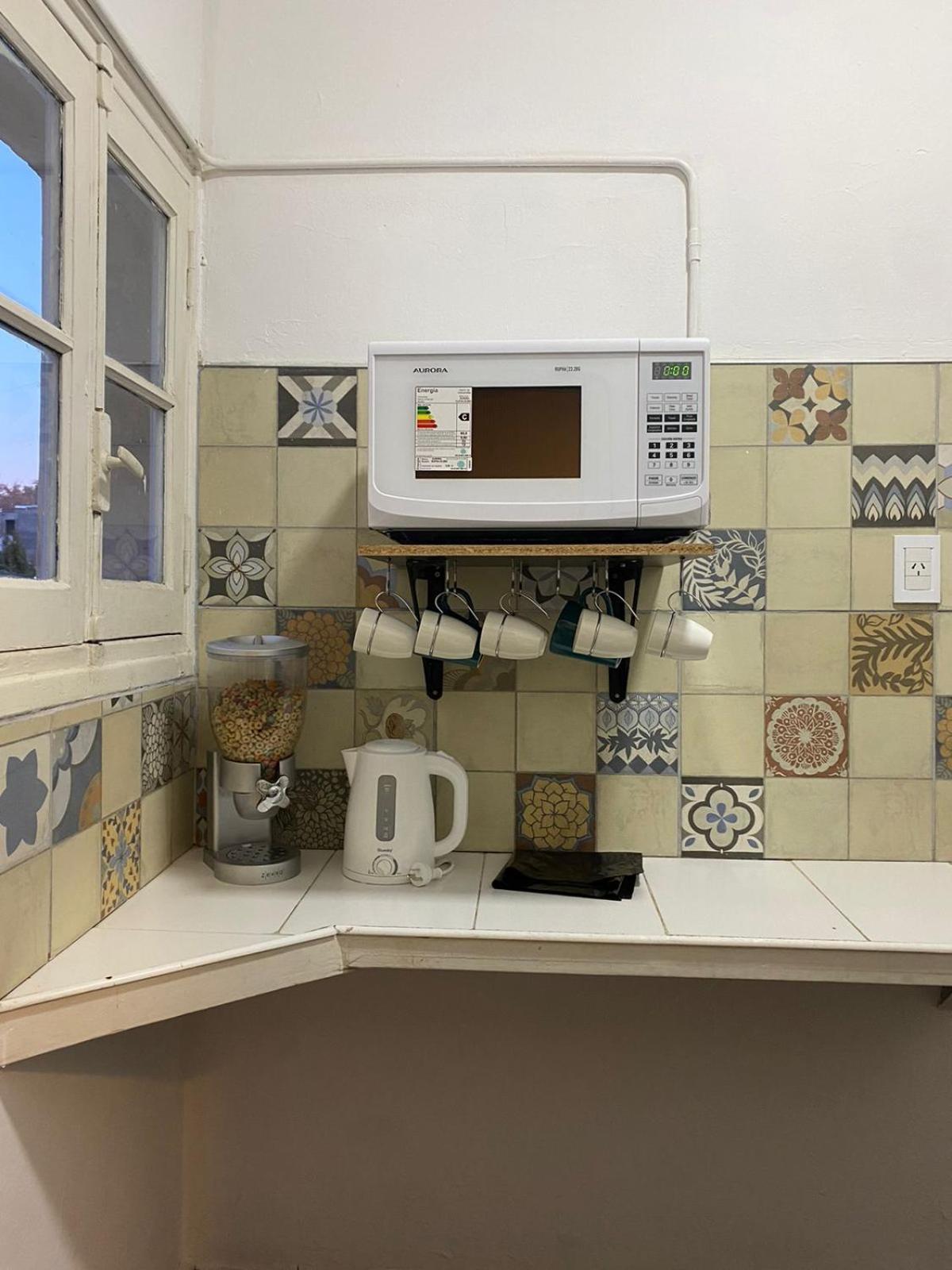 Departamento Centrico J, 2 dormitorios, con cohera (ad), living, comedor y cocina completa
