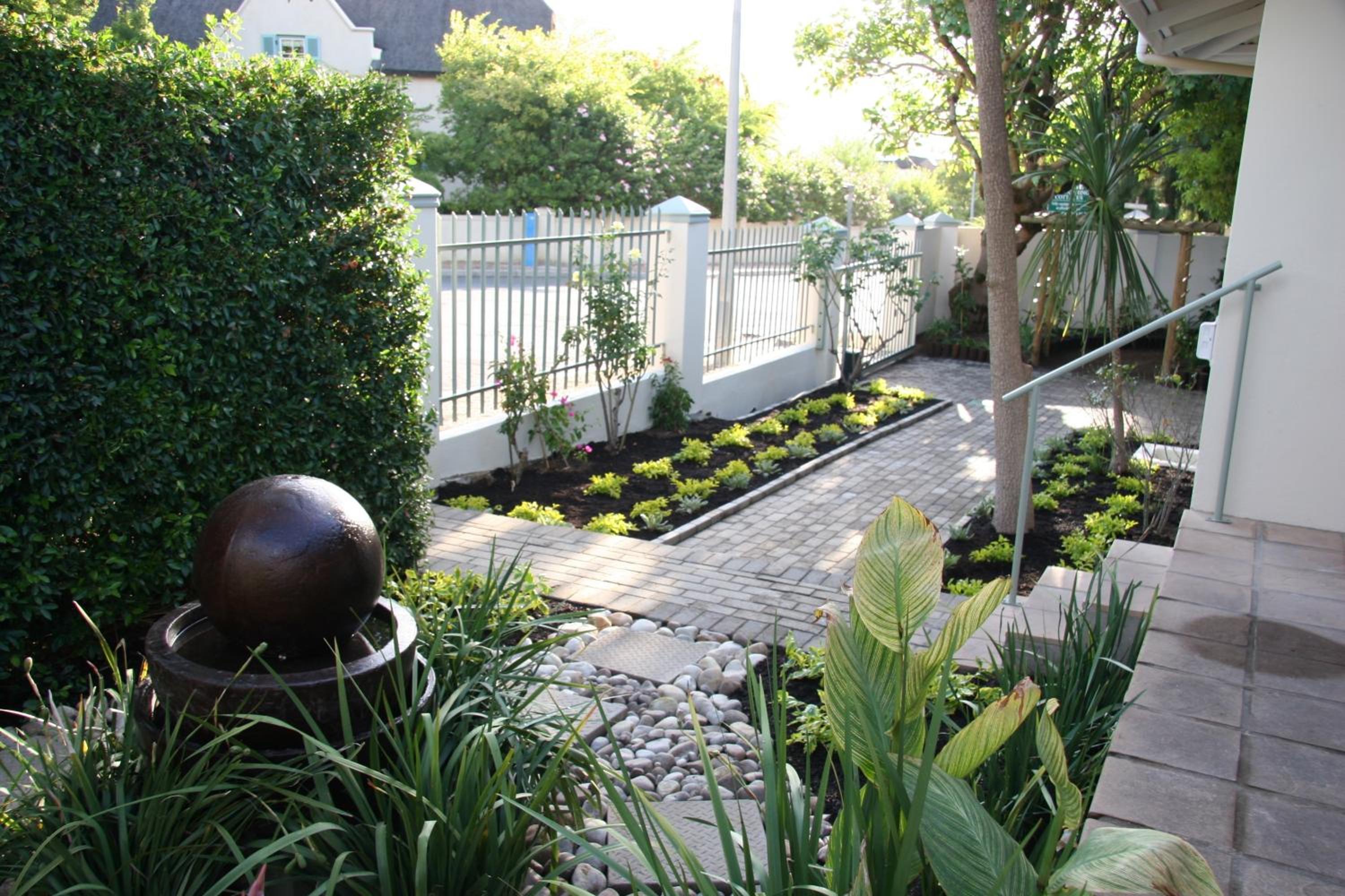 Cape Robin Cottage view 5