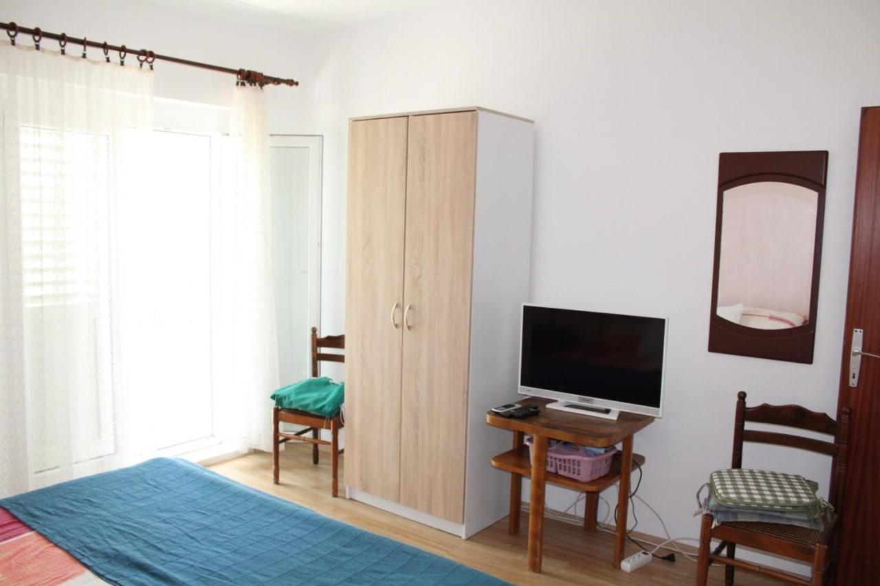 Apartments Vjera