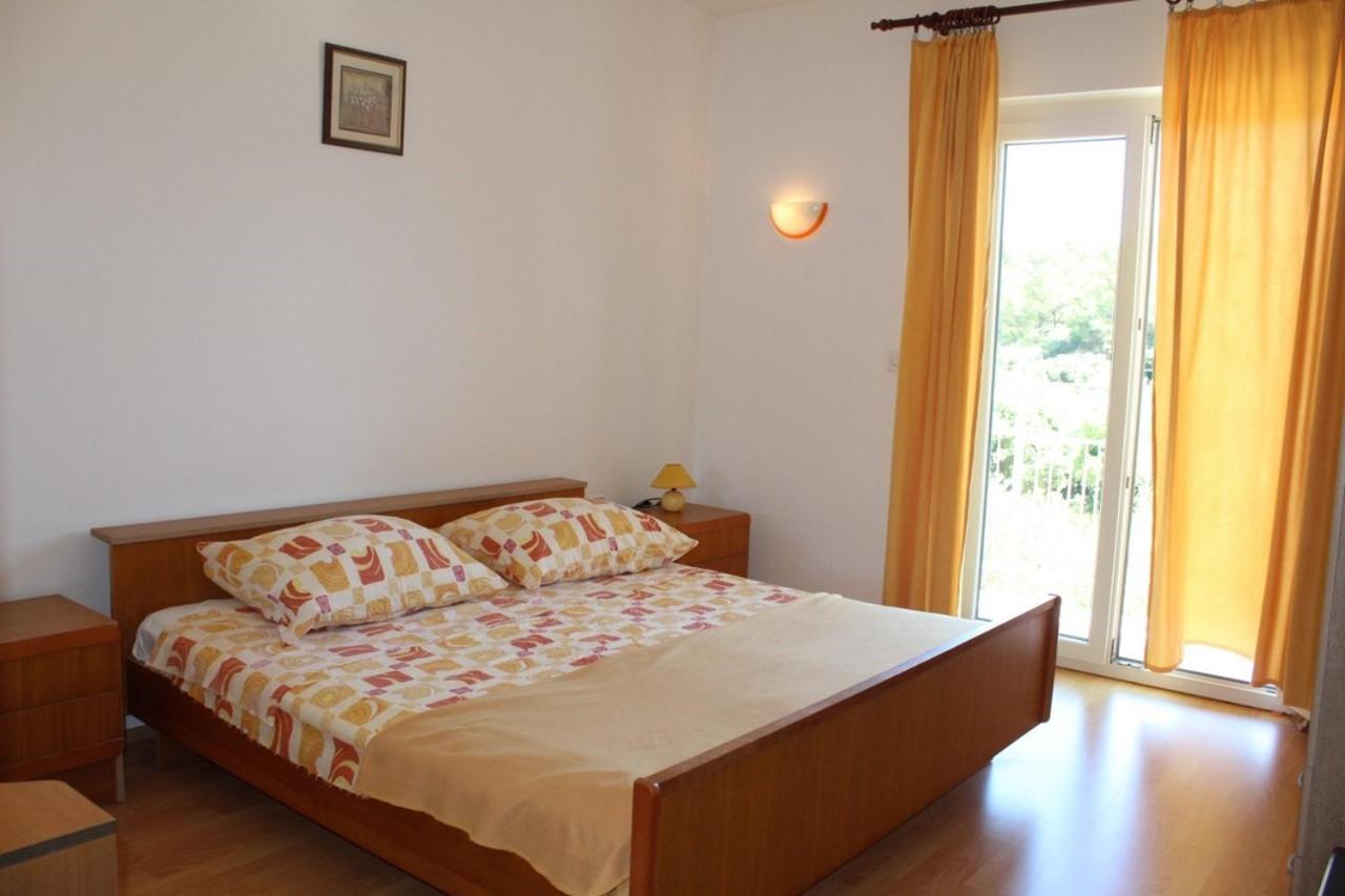 Apartments Vjera