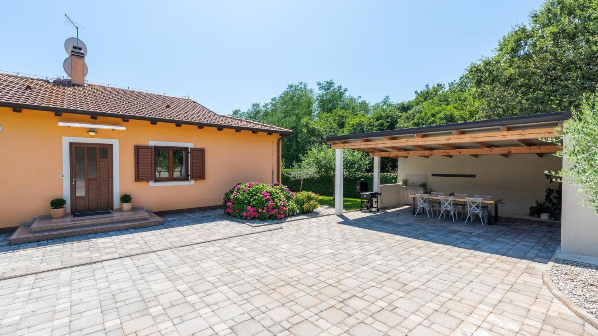 Villa Dora
