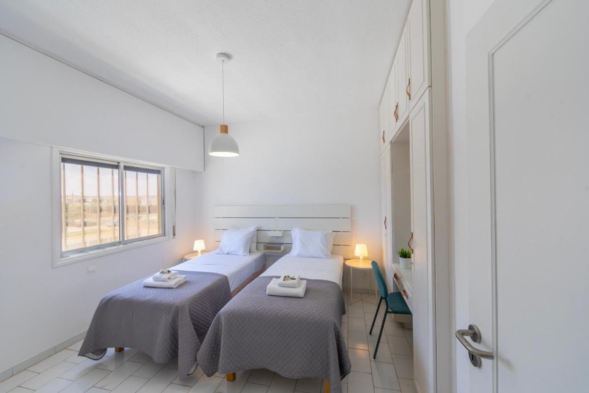 Protaras Vacations - Protaras O2 Seaview Suite - Property Image 5
