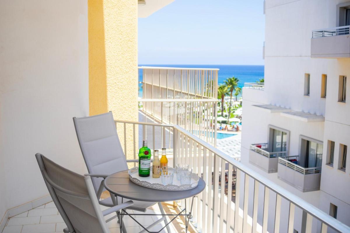Protaras Vacations - Protaras O2 Seaview Suite - Property Image 15
