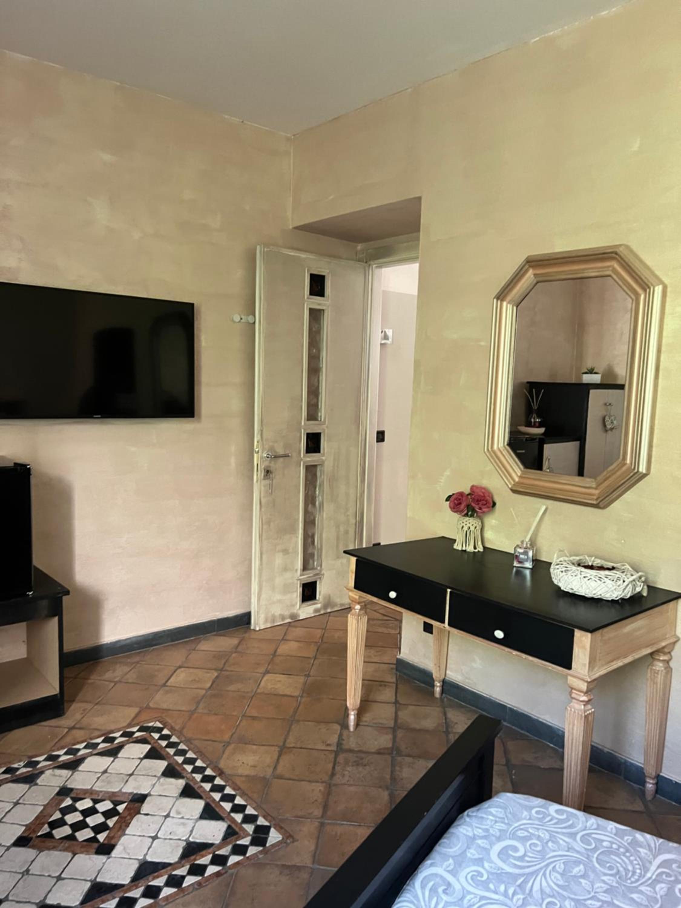 hotel room