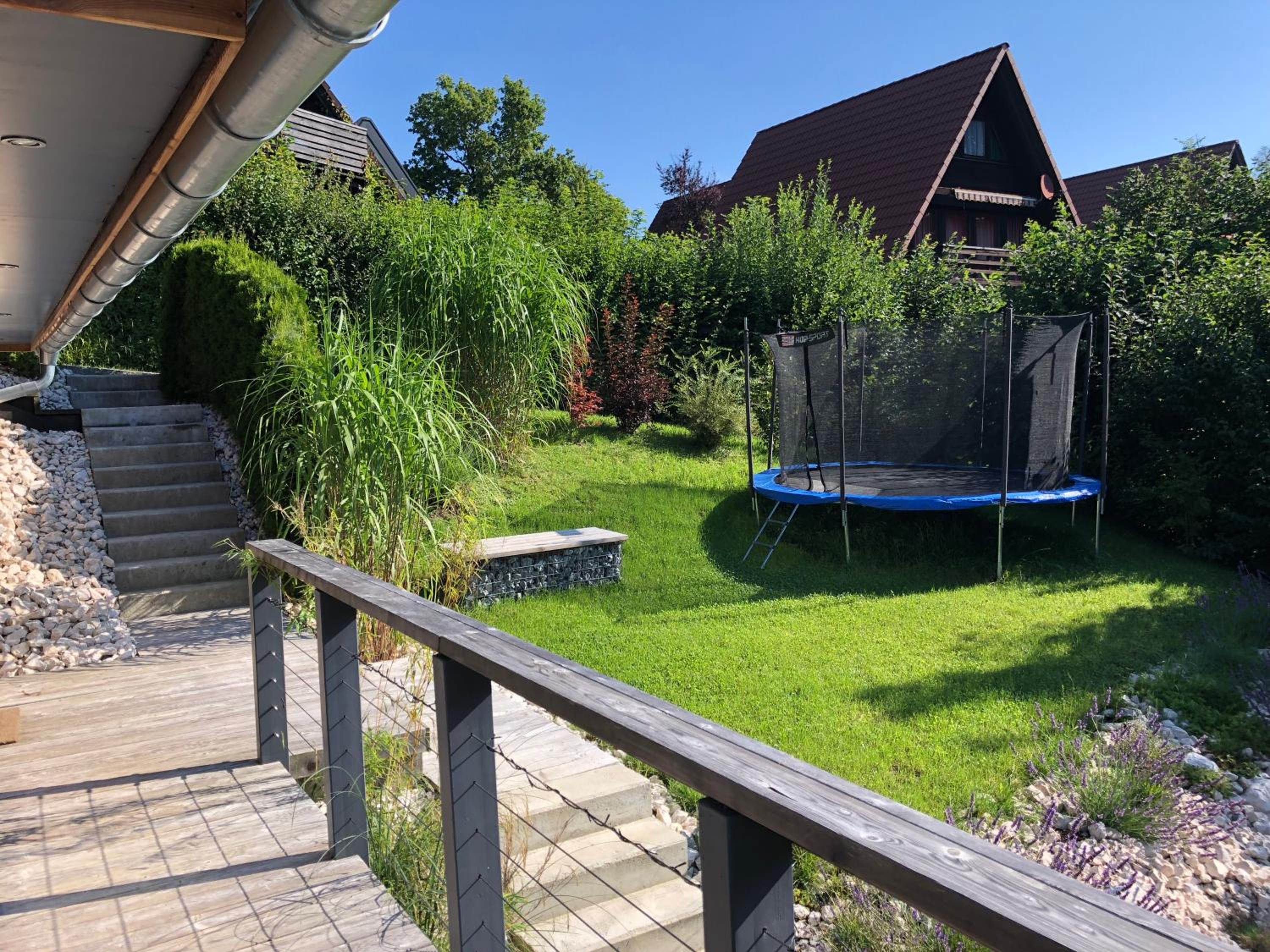 Haus mit Bergblick view 2