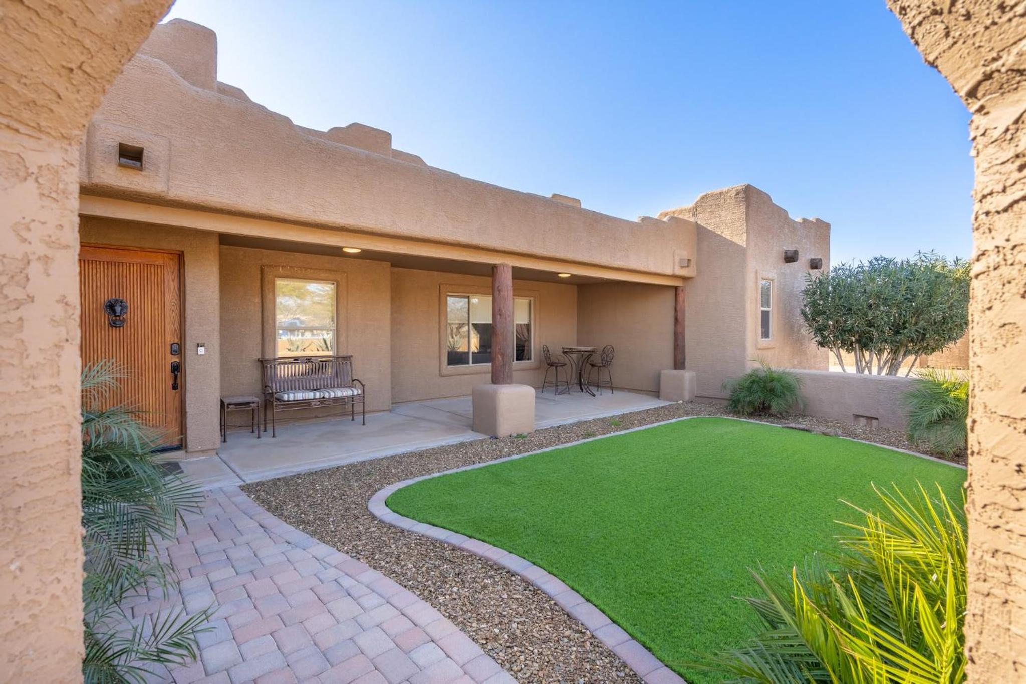 Cozy quiet home BBQ Pool Outdoor entertaining view 3