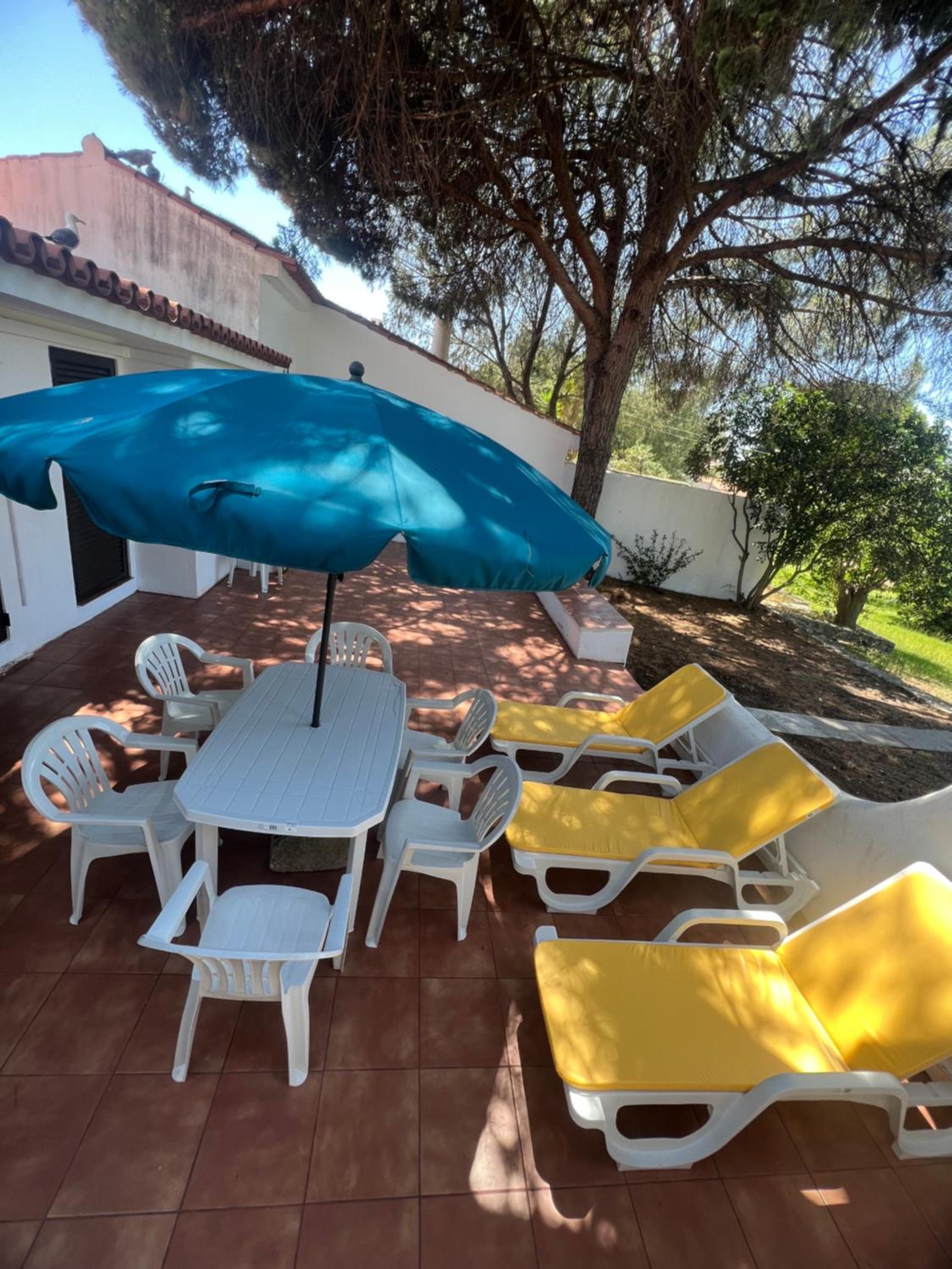 Pool side Villa Zara view 2