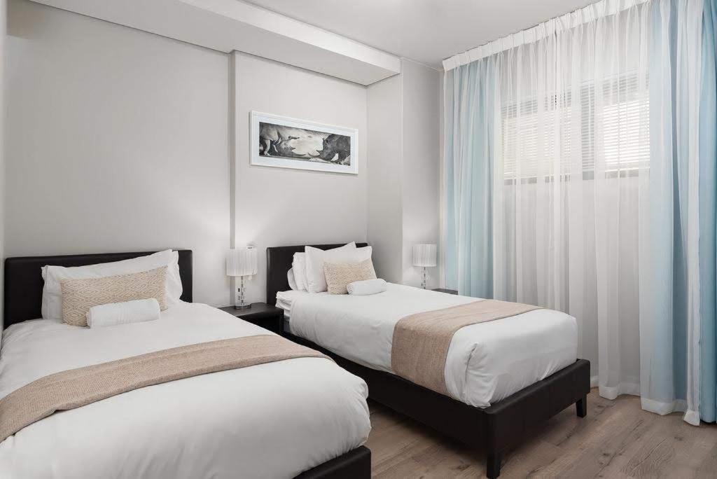 Greenwich 2 Bedroom apartment in De Waterkant