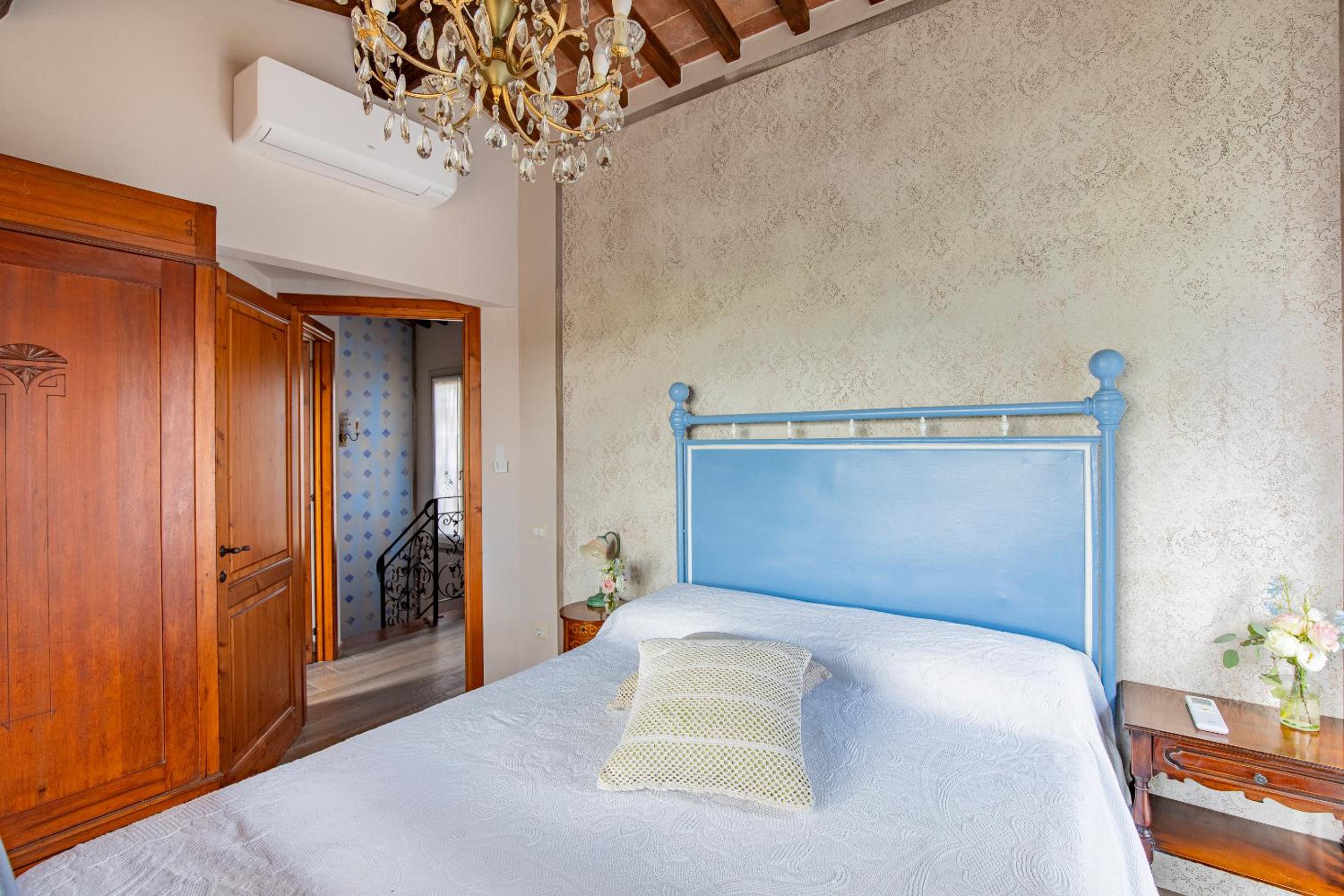 Fienile Cipresso, art of living Tuscany