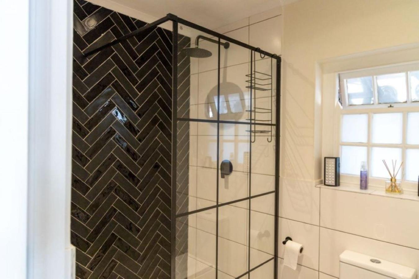Mitre's Edge Orchard Suite