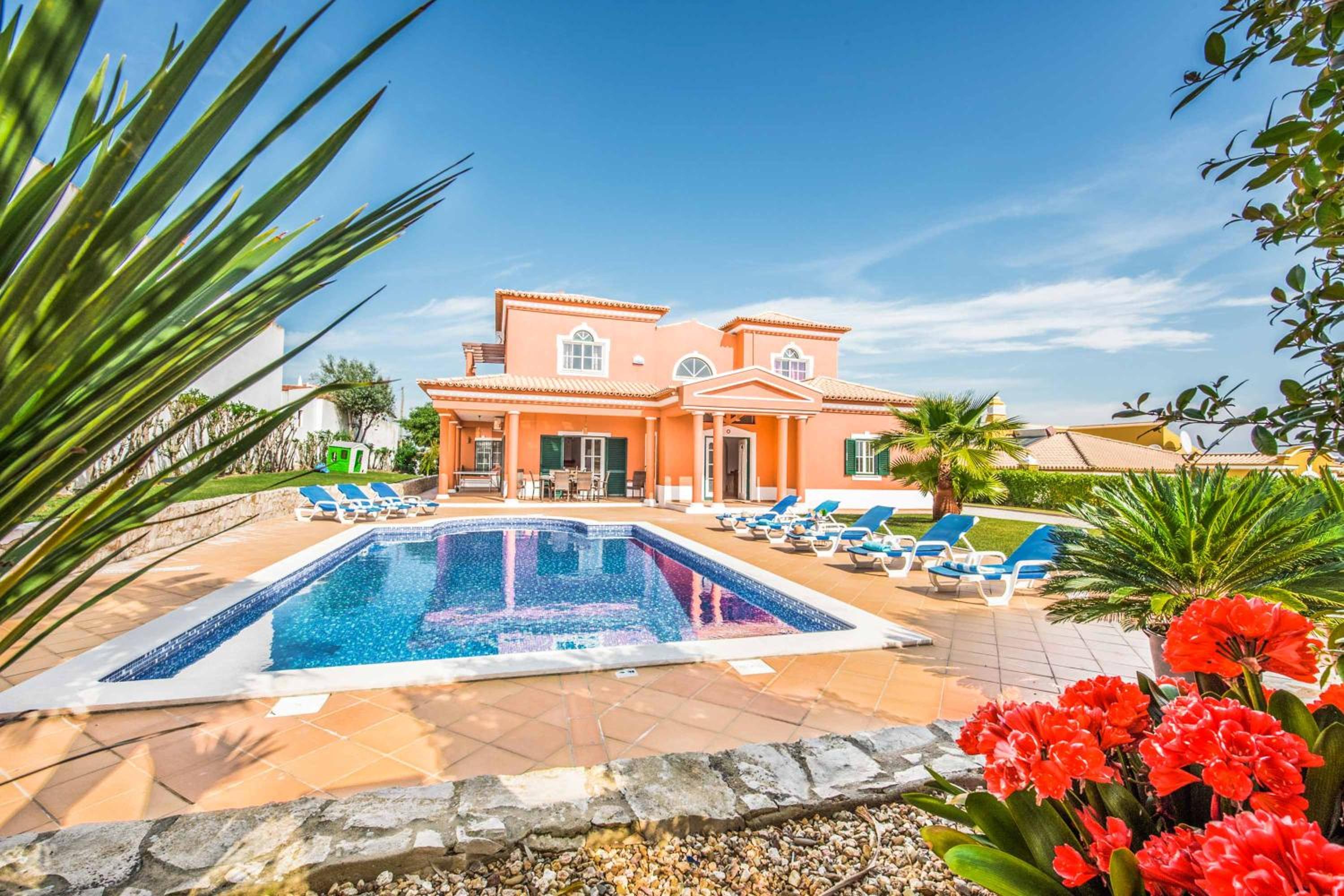 Villa Luis