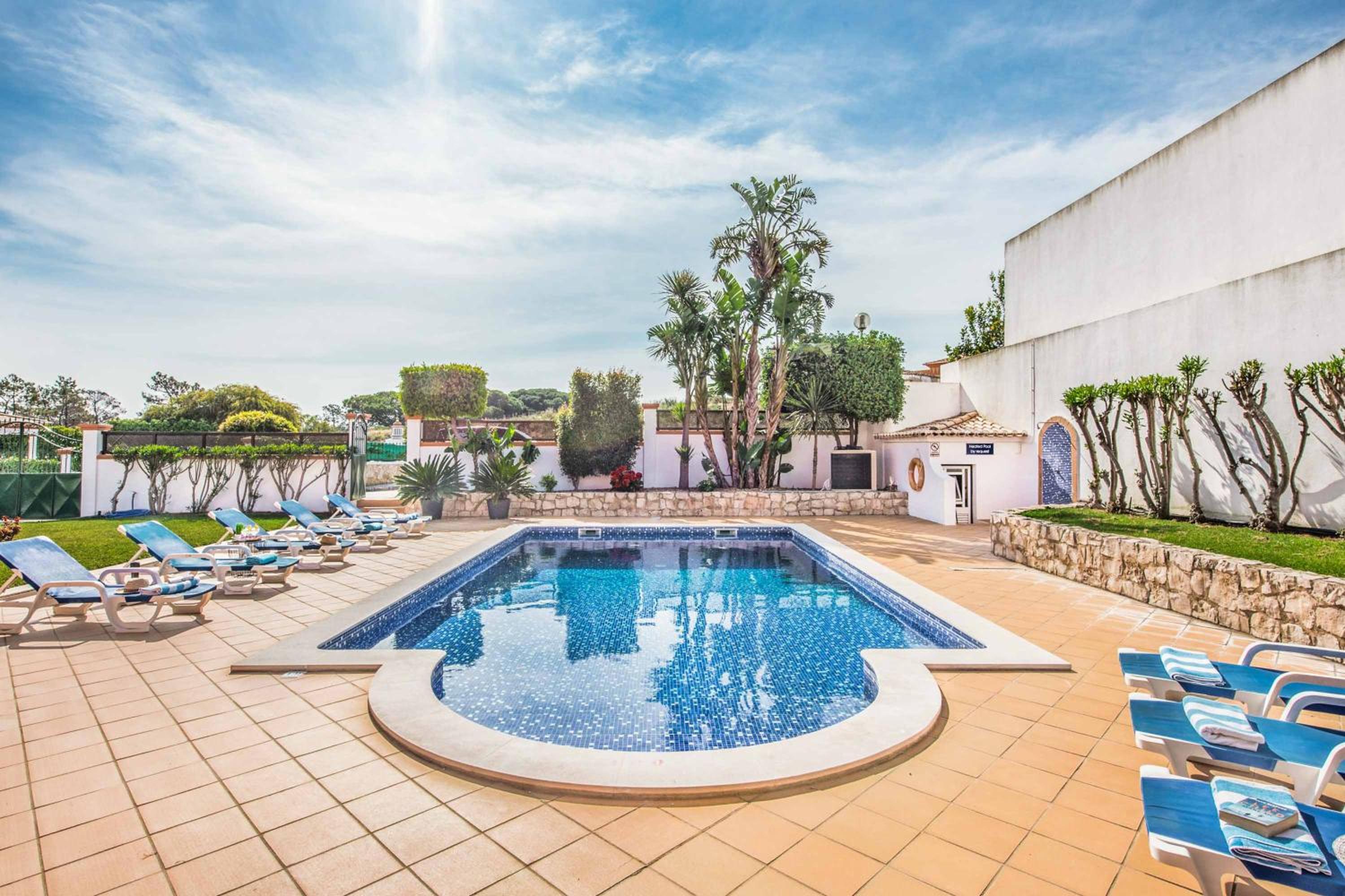 Villa Luis