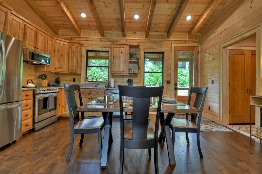 Aska Tranquility -Stylish New Build Cabin Getaway view 4