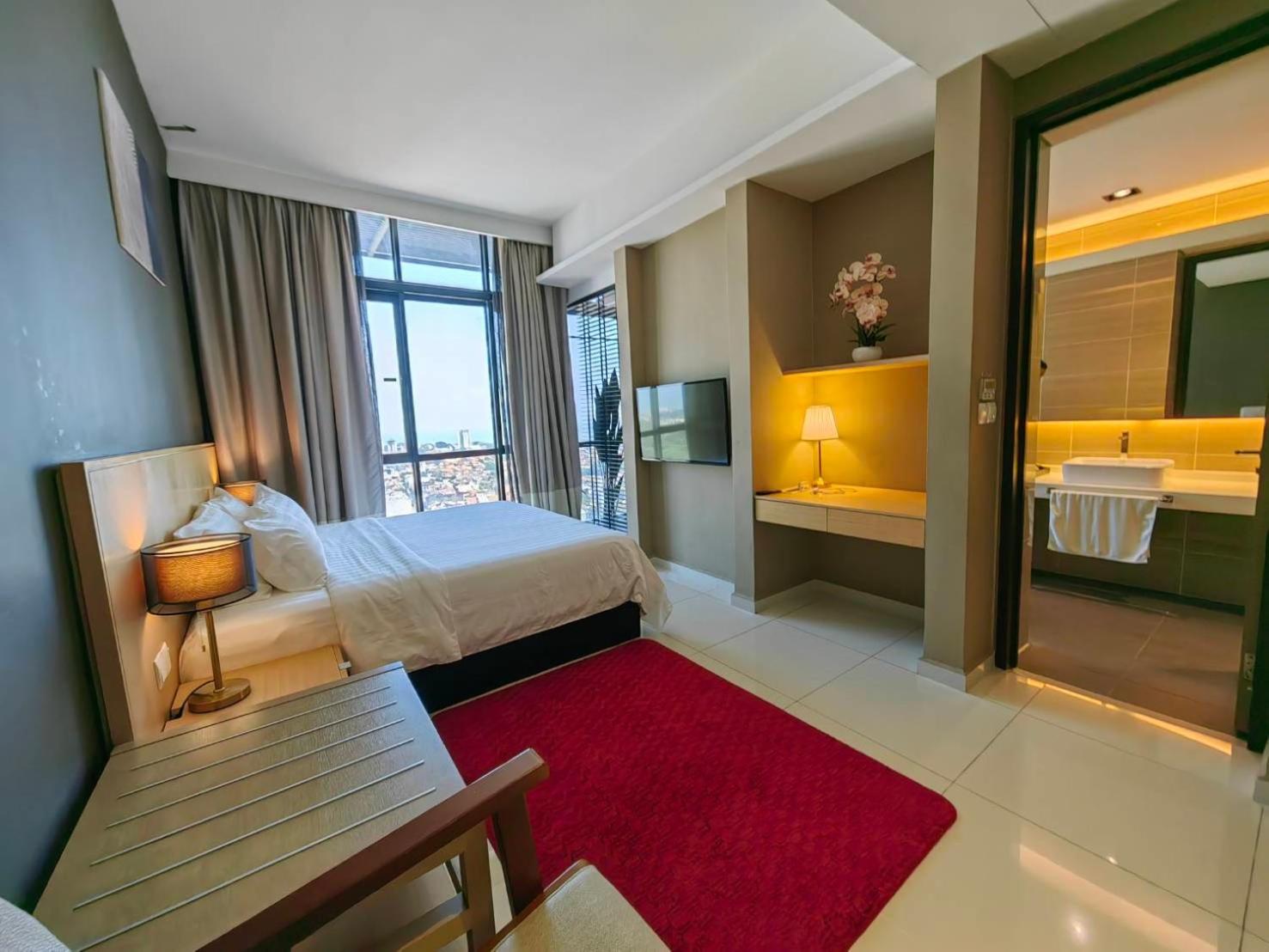 The Honeymoon Haven - 99 Residences view 5