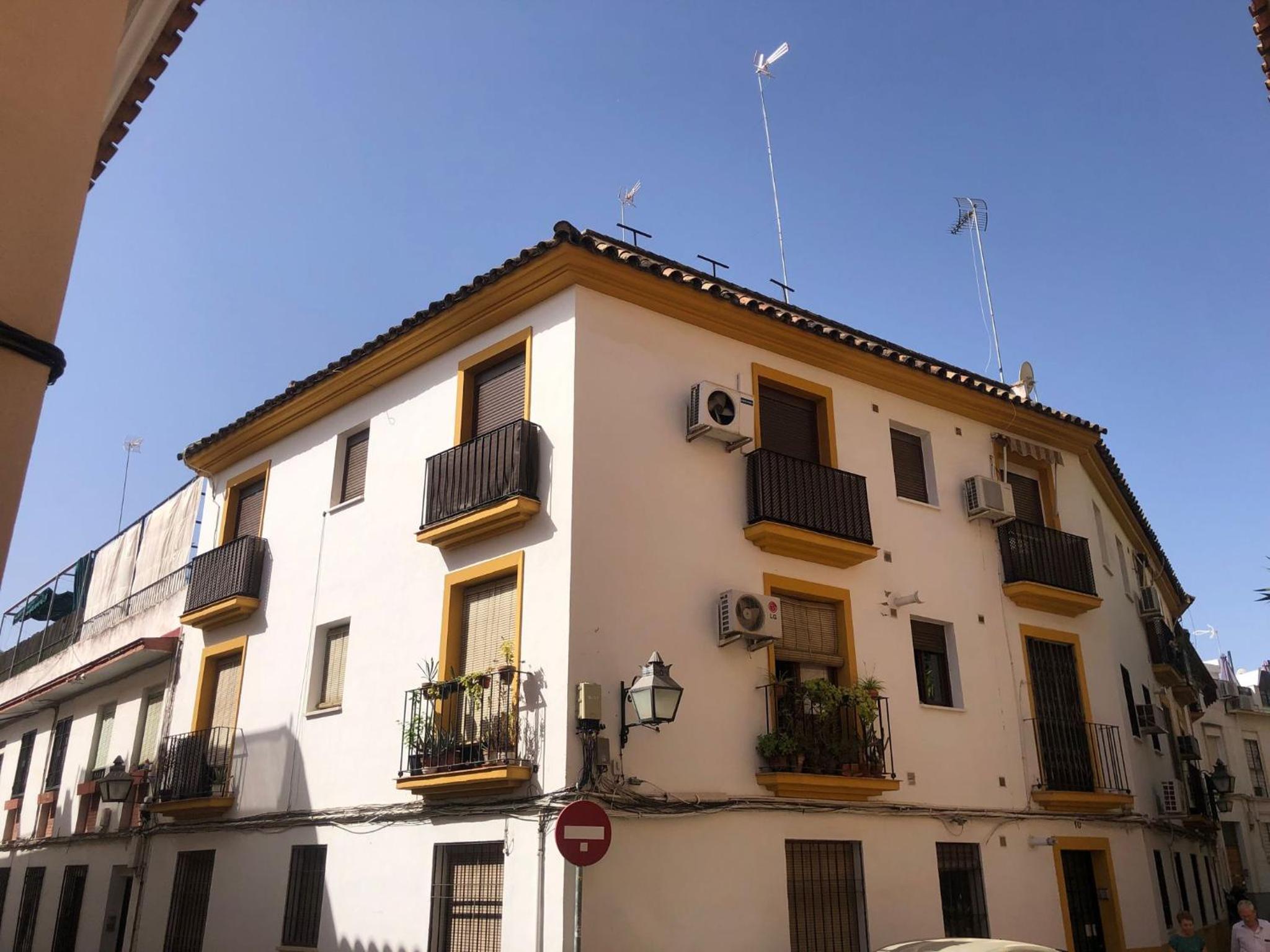 Apto Familiar Balcones a la Muralla