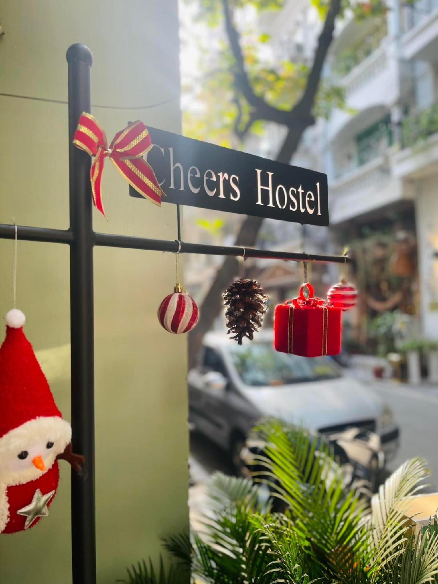 Cheers Hostel Hanoi