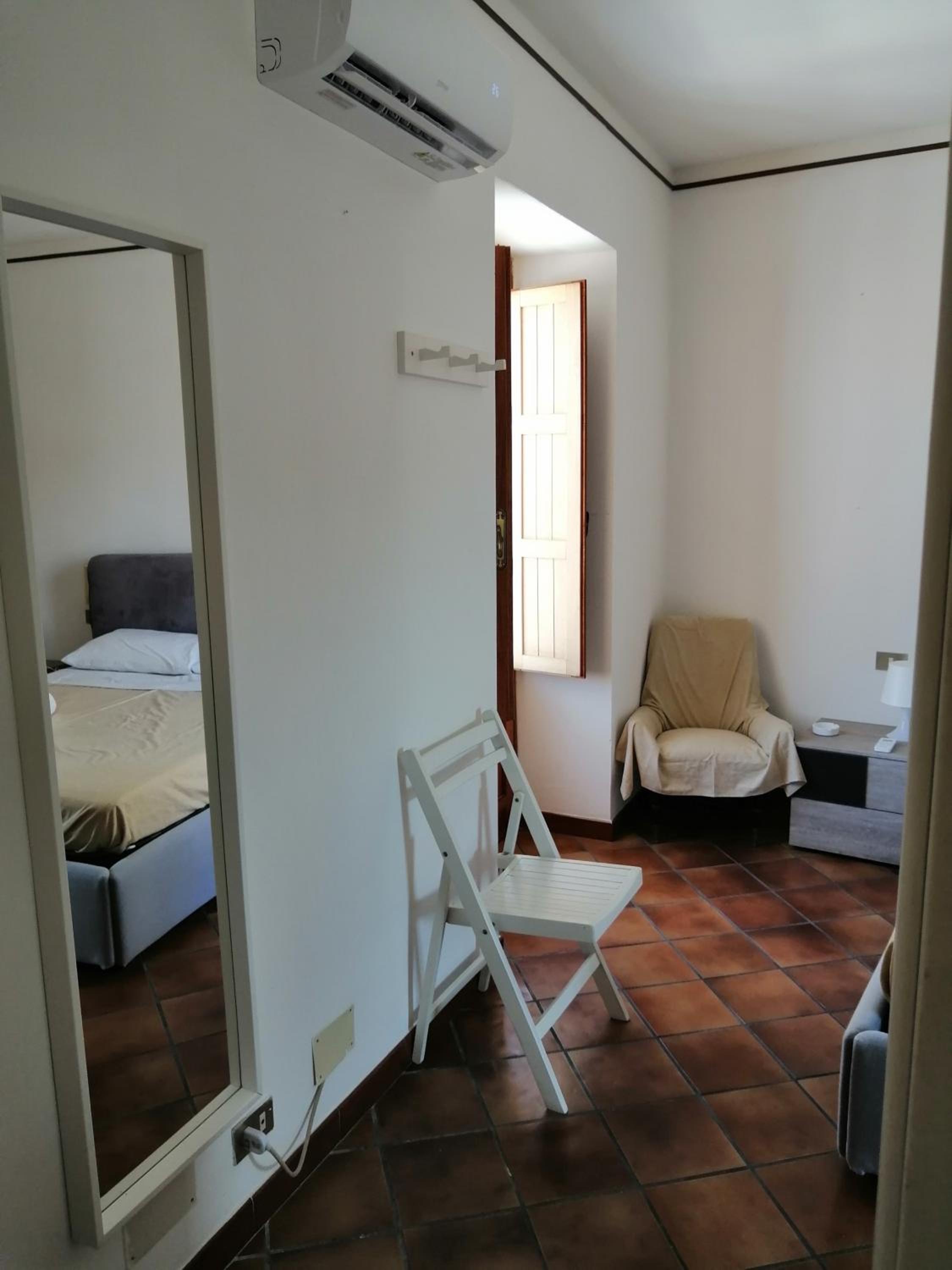 Una Stanza a Cefalù