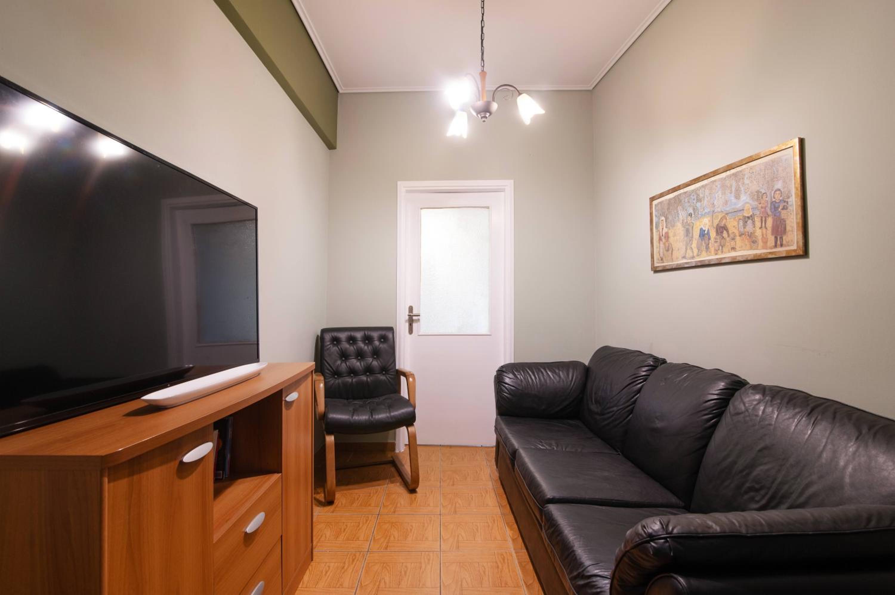 oscar city room