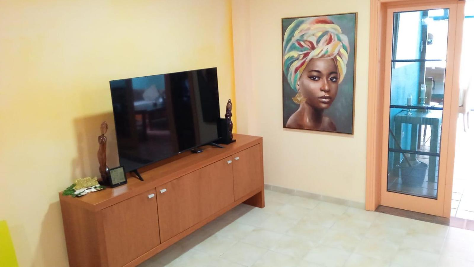 Playa Blanca Center Ocean View Apartment