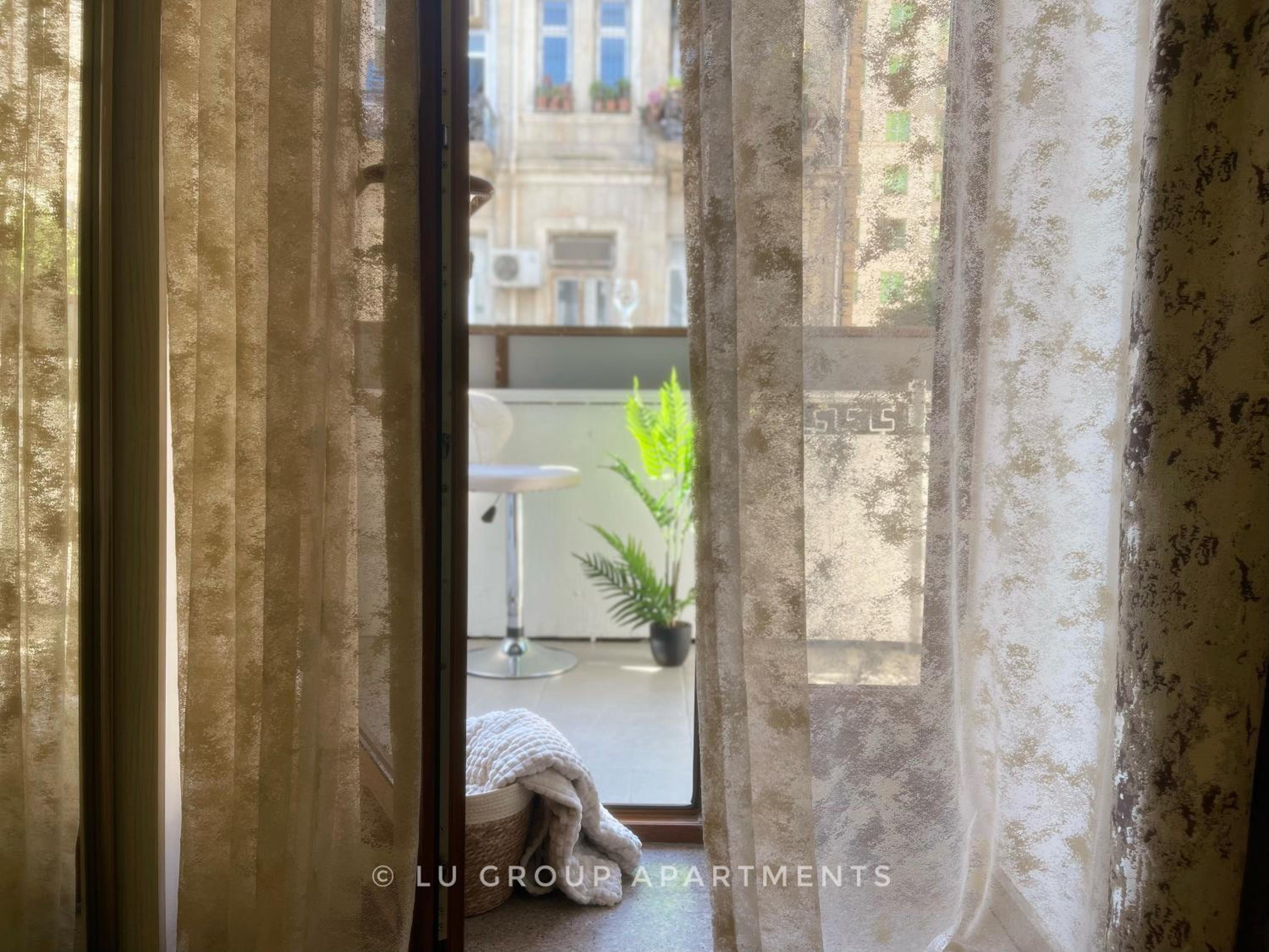 Greenlights Apartment