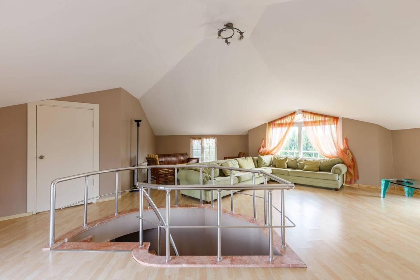 Villa Moon