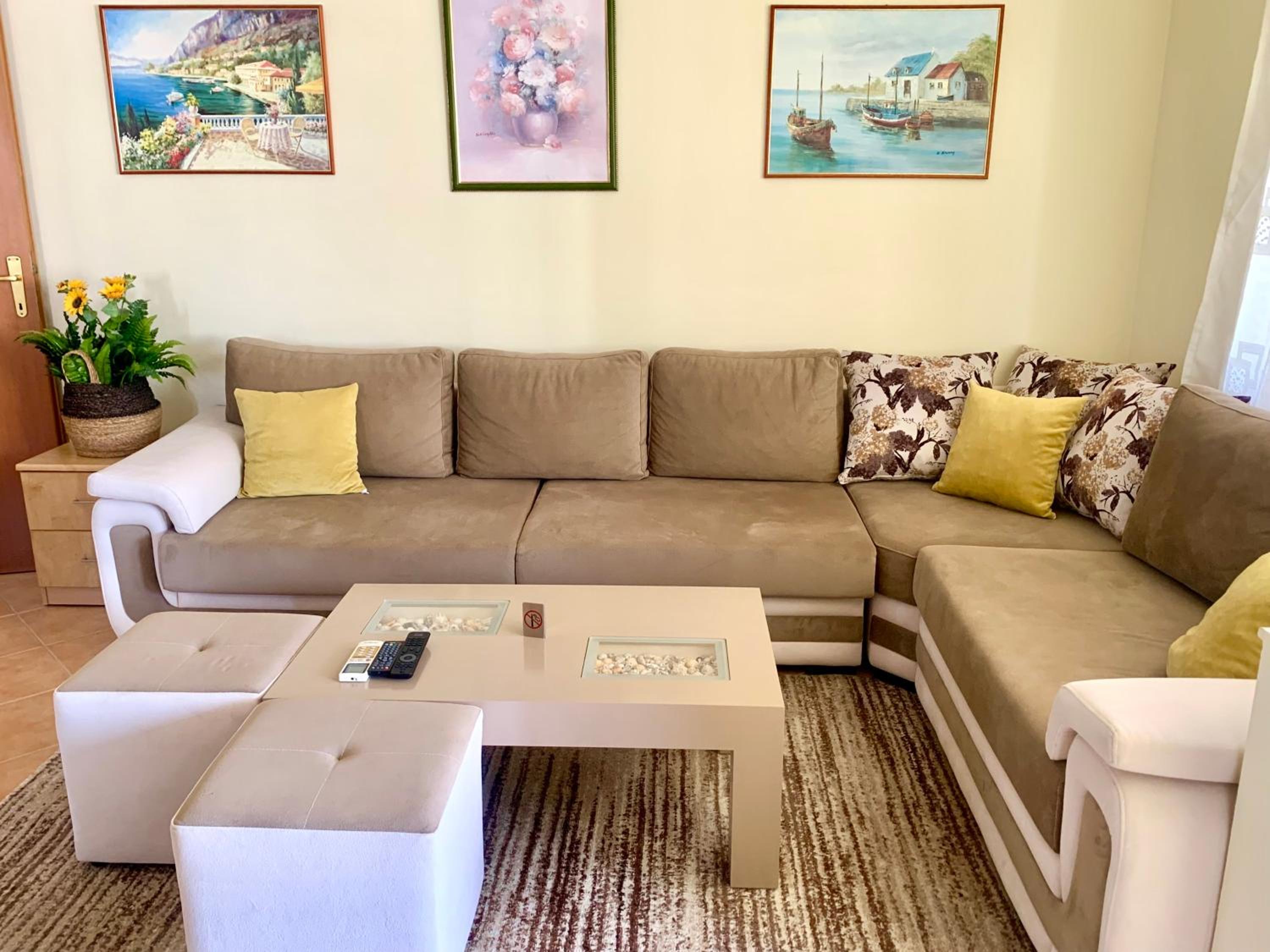 Four Seasons Beach Apartment Golem