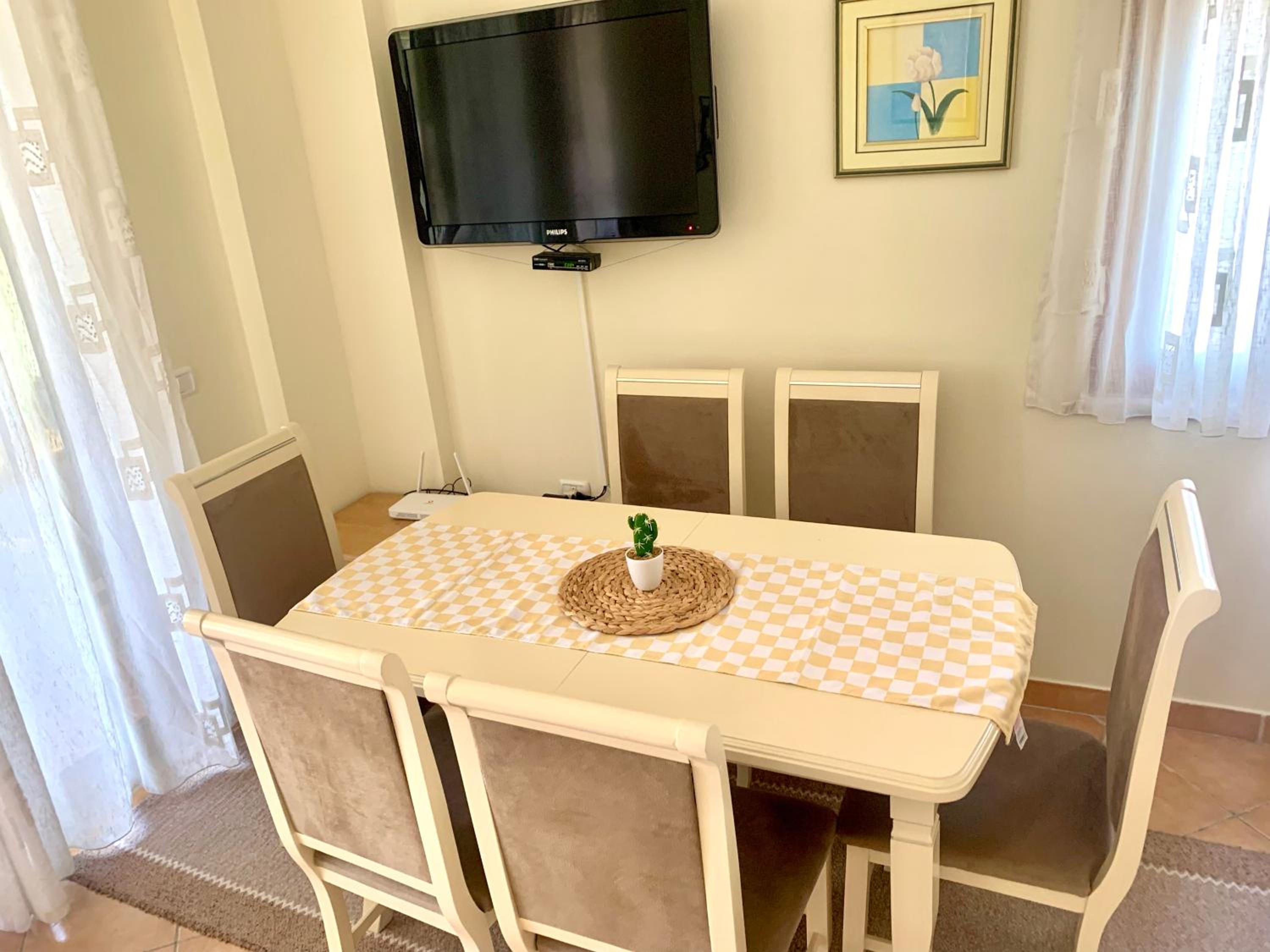 Four Seasons Beach Apartment Golem