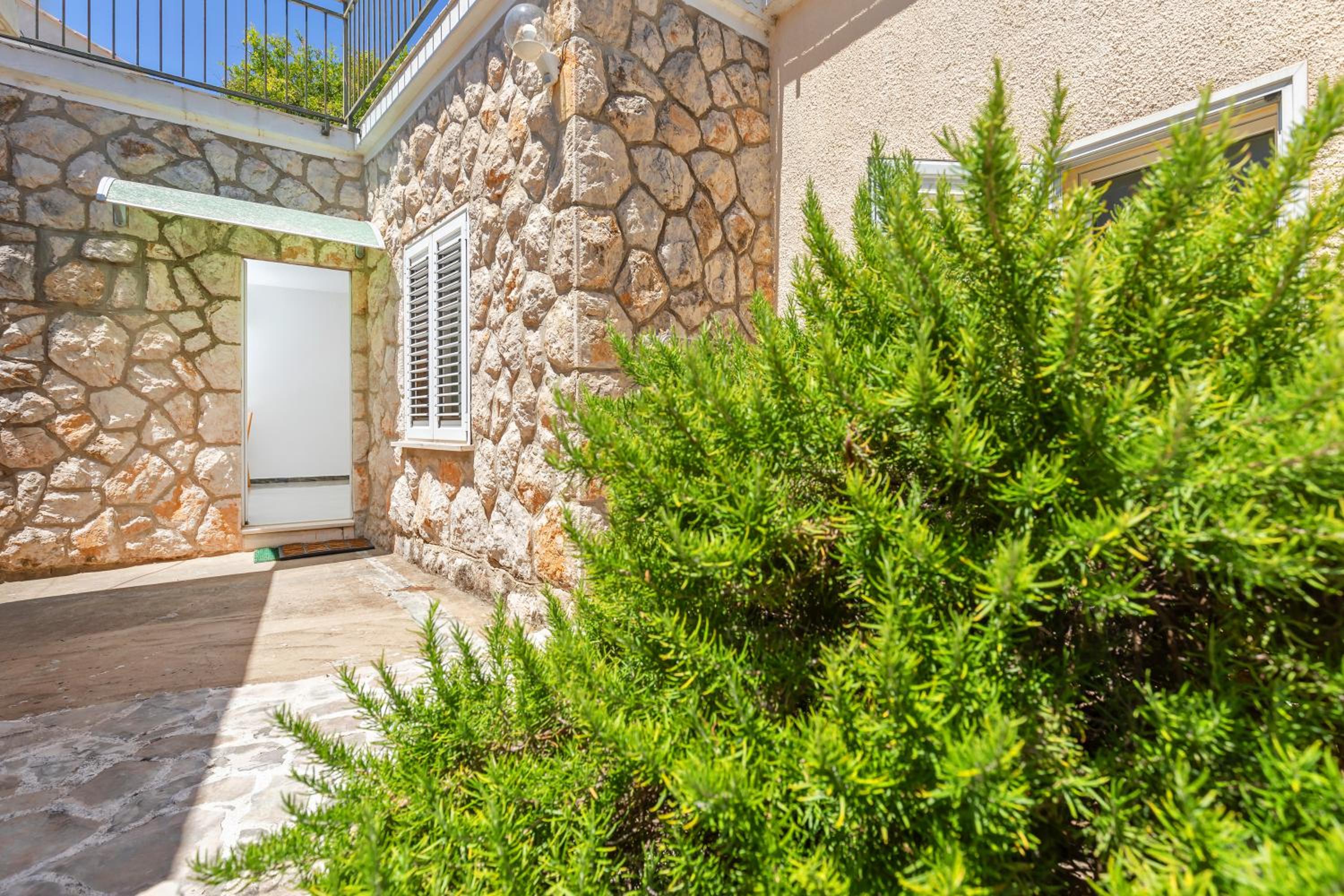 Cosy apartment close to Lapad promenade and beach