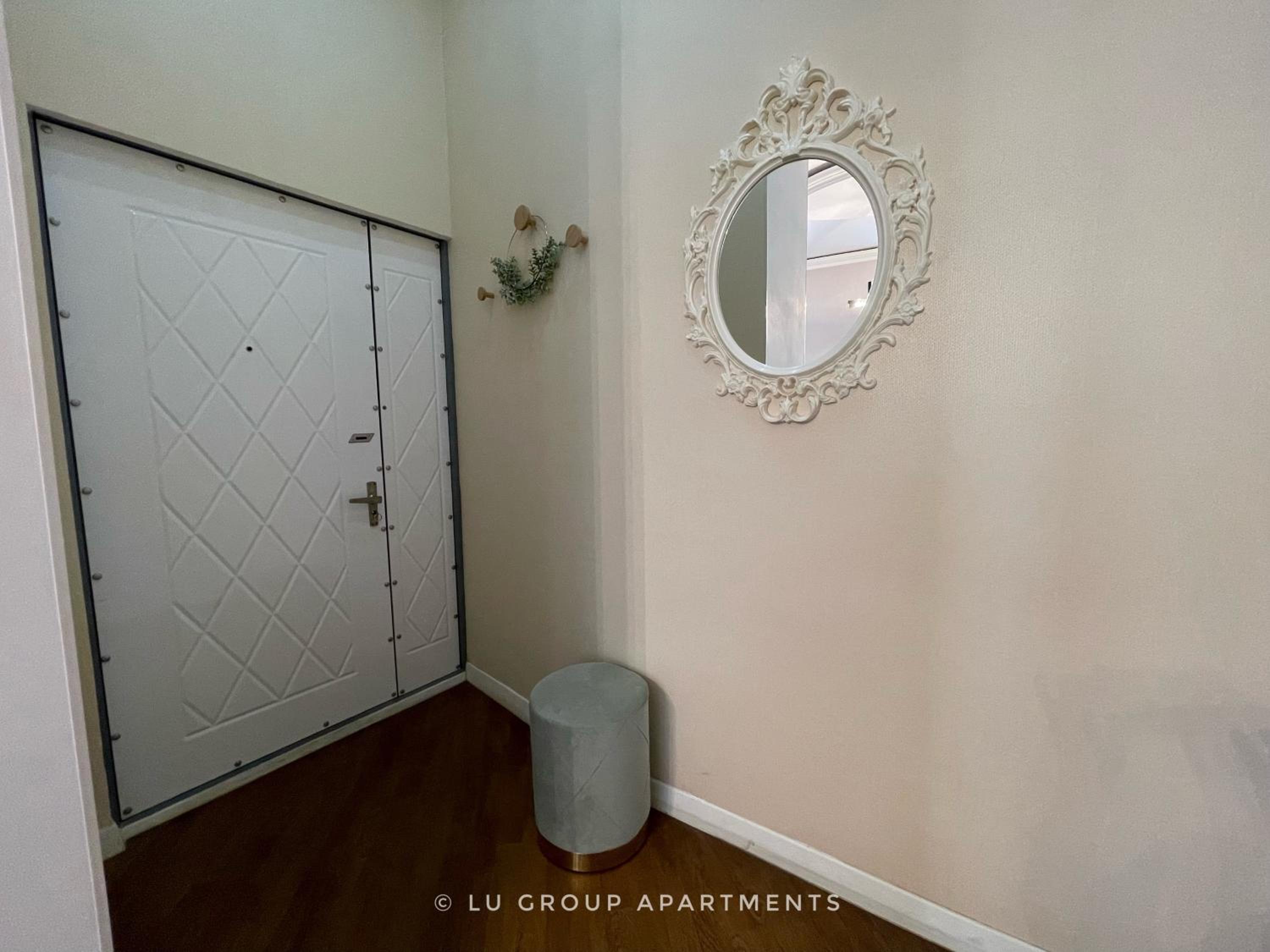 Greenlights Apartment