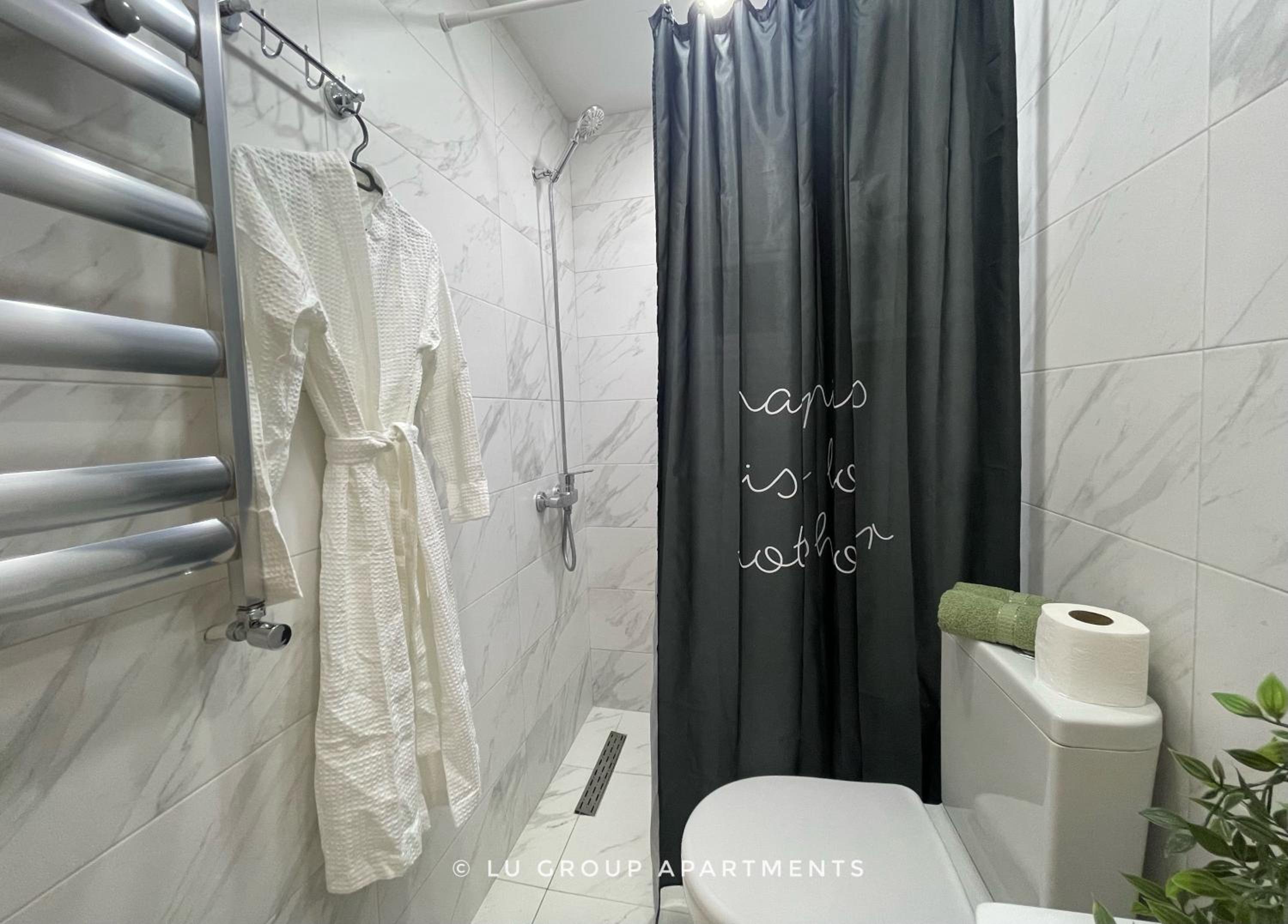 Greenlights Apartment