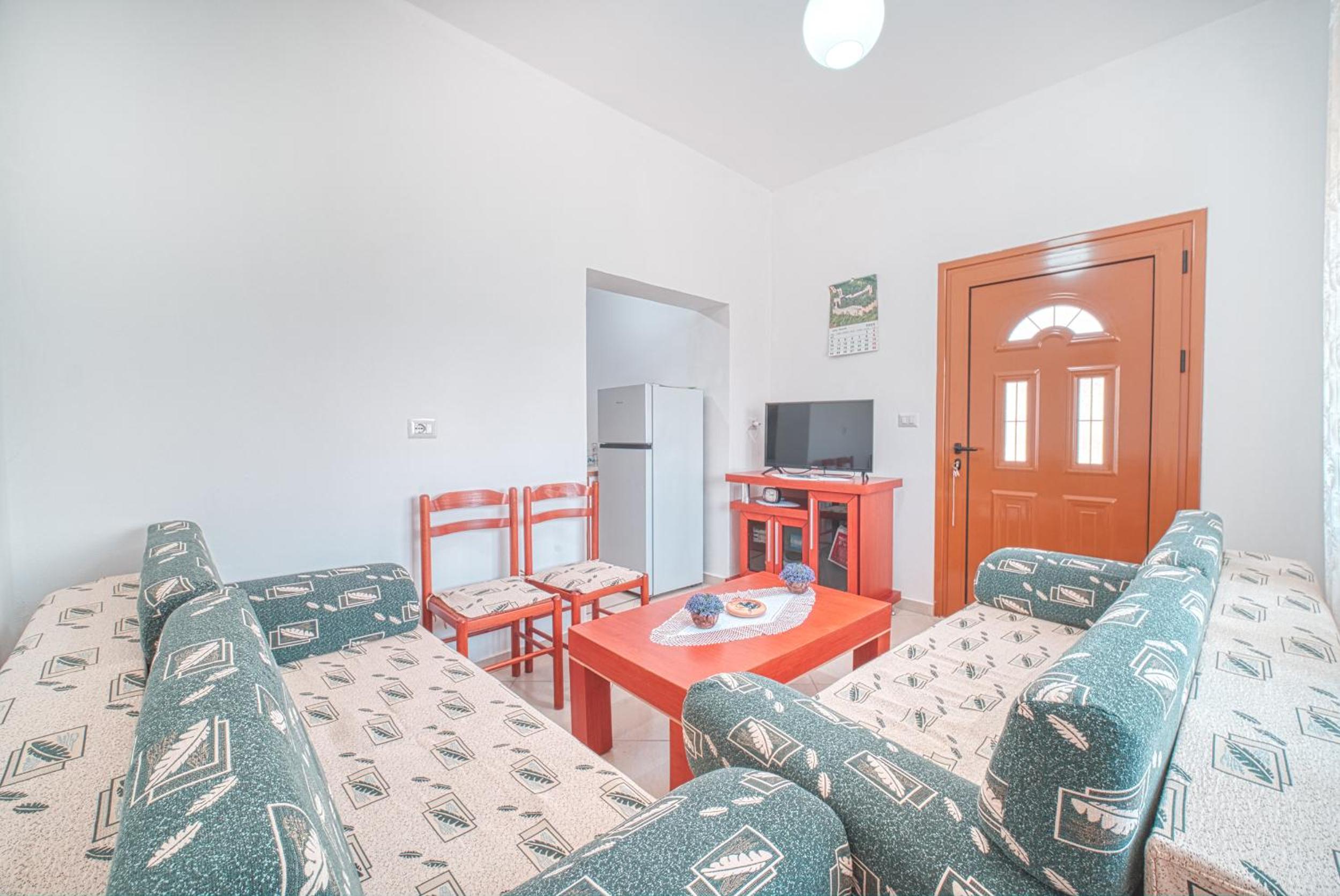 Mirror beach-Apartments Mecaj