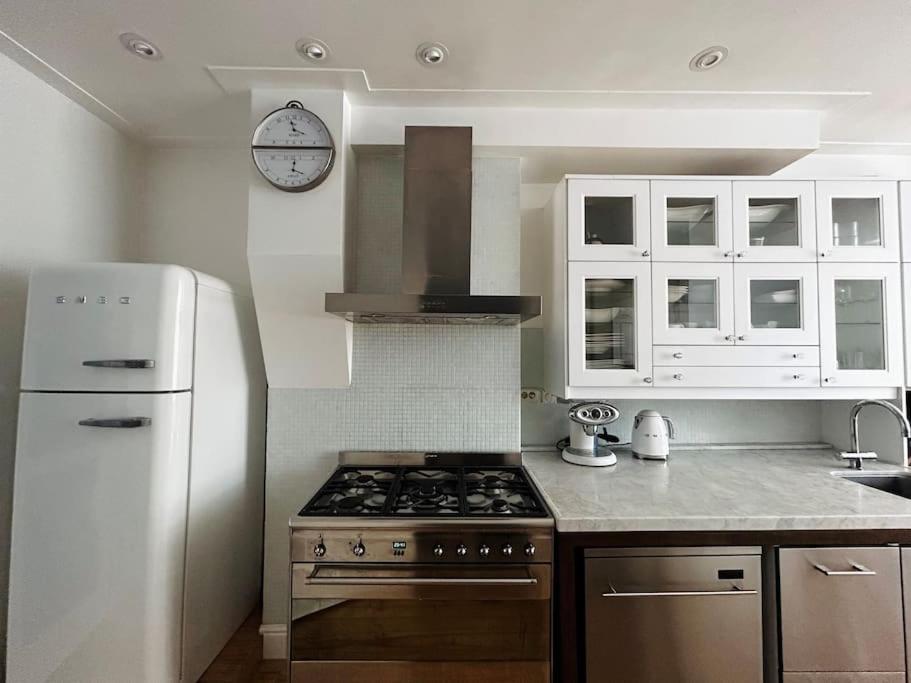 Luxury apartment in the city center