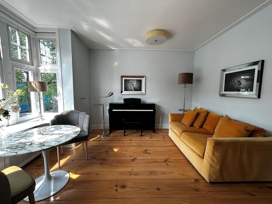 Luxury apartment in the city center