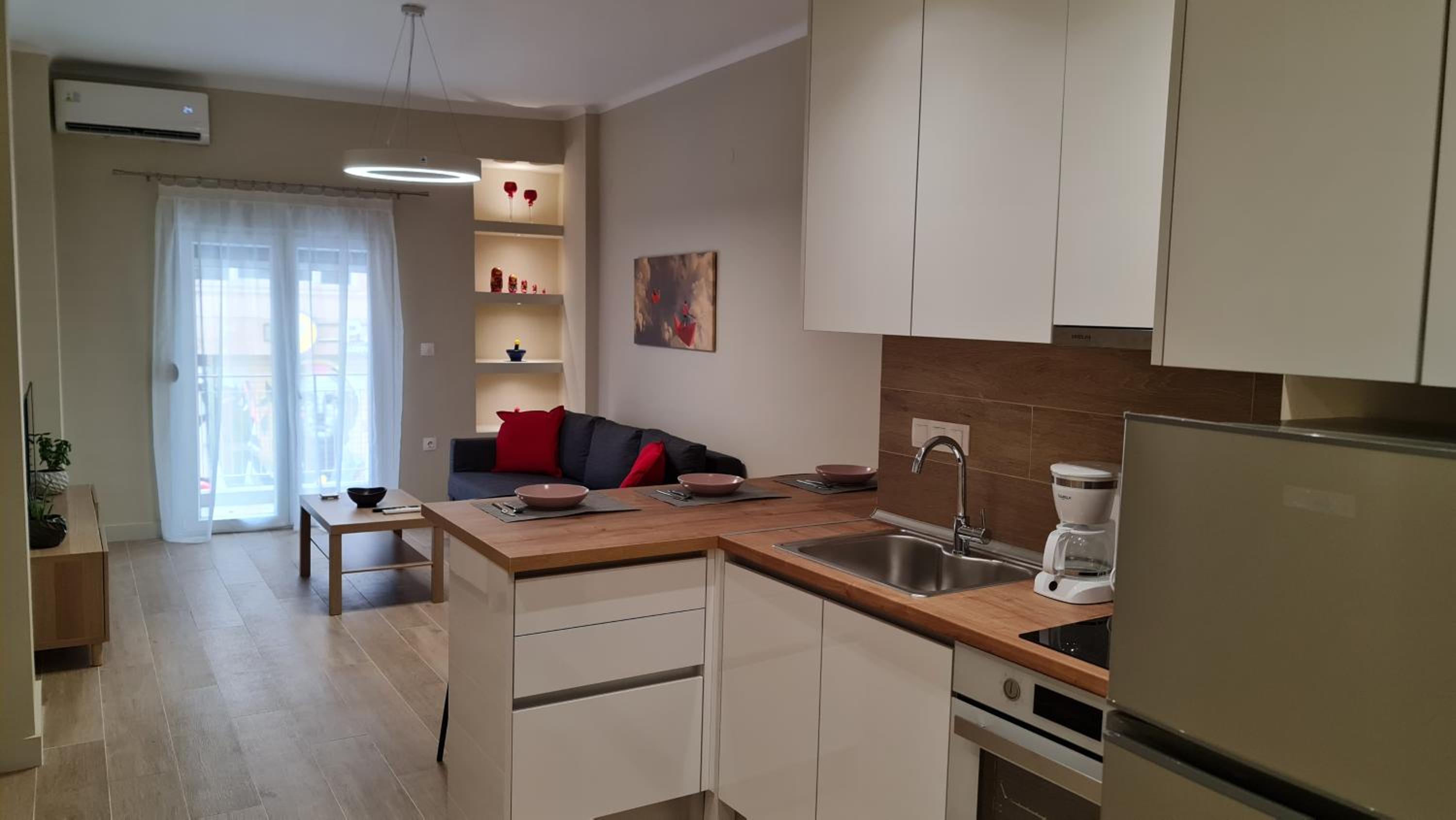 KYANA luxury